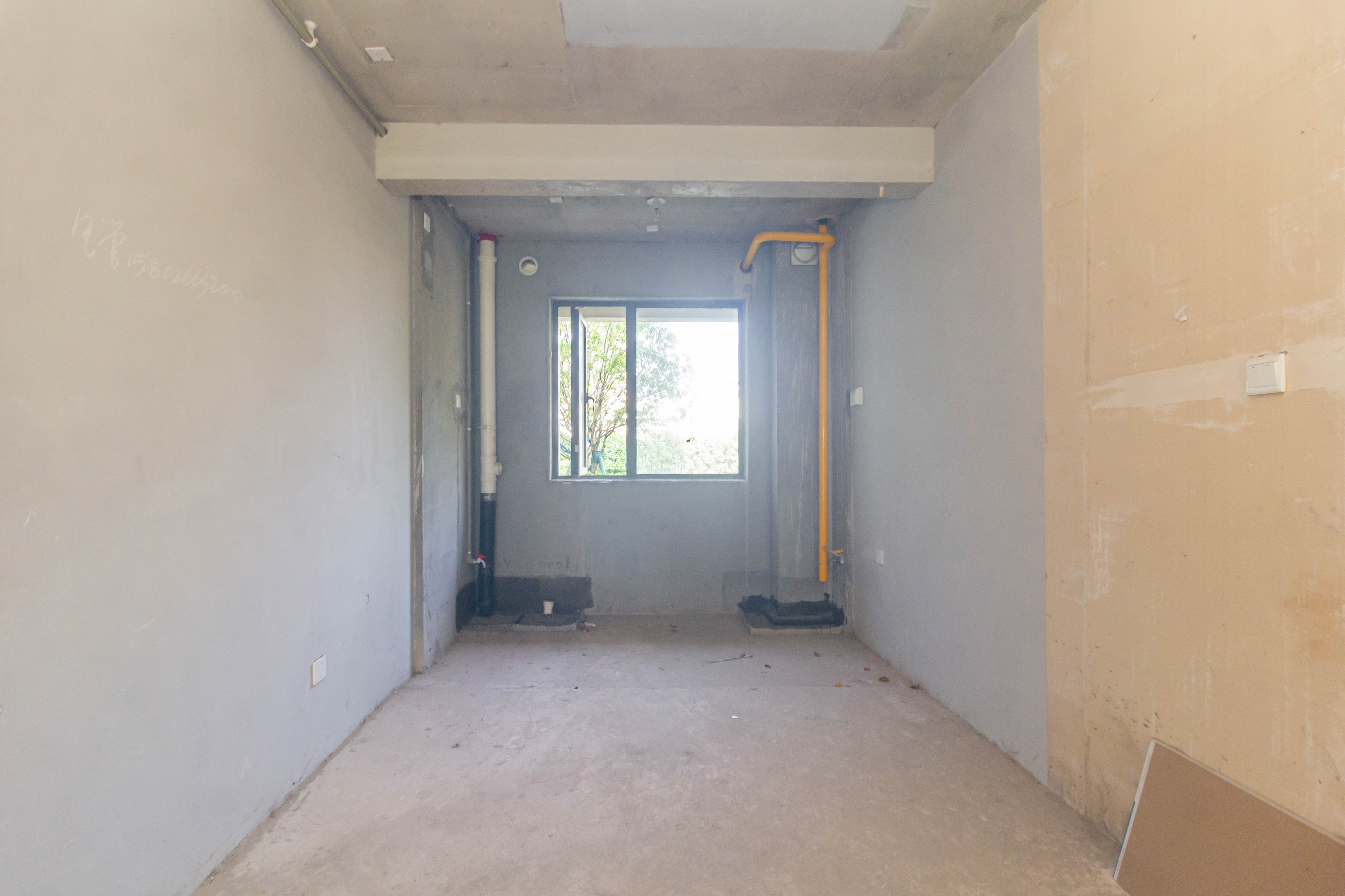 新城恒伟汇隽风华 1室0厅0卫 58.0万 新城恒伟汇隽风华 1室0厅0卫 58.0万厨房