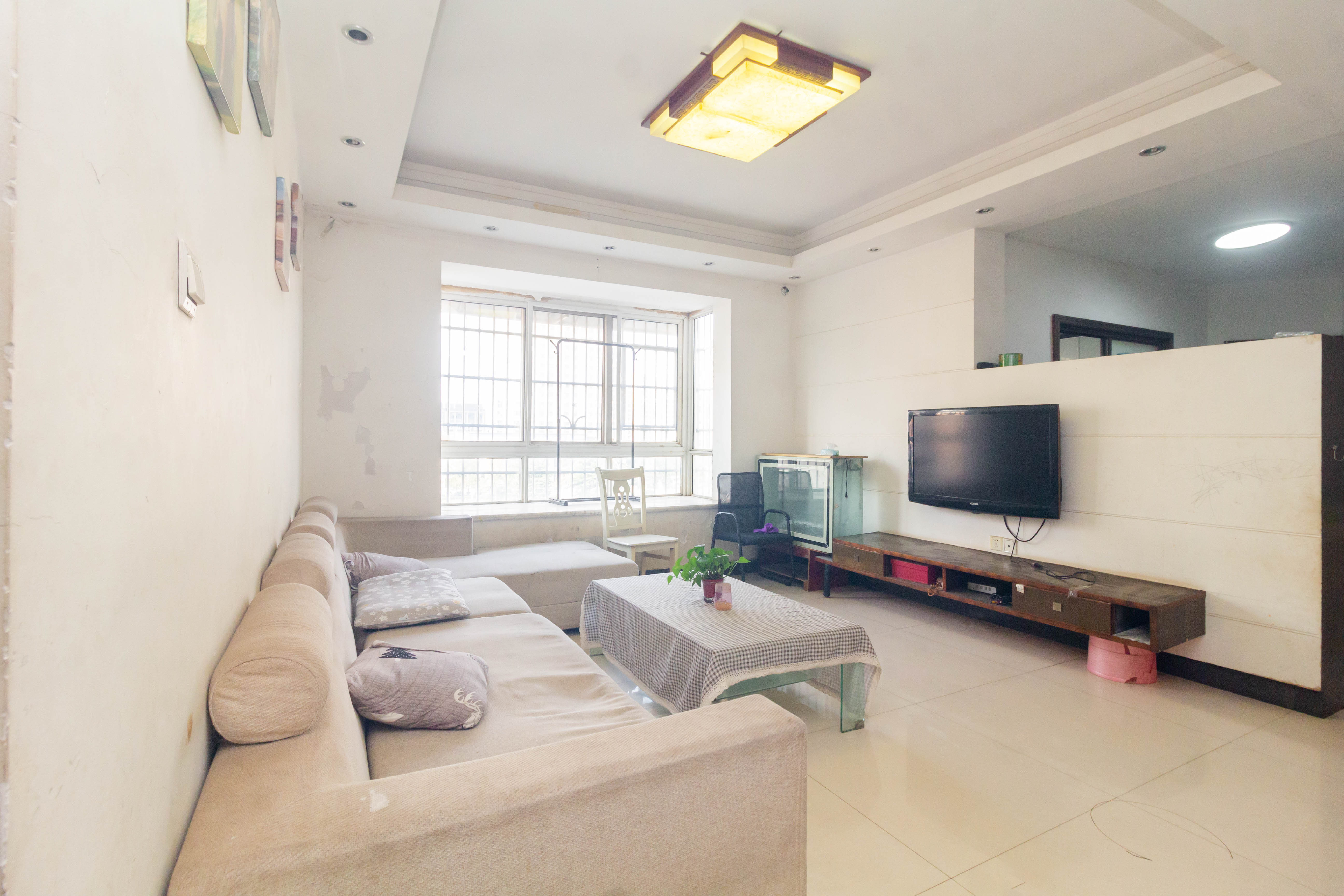 紫东苑(星沙) 1室0厅0卫 59.8万 紫东苑(星沙) 1室0厅0卫 59.8万客厅