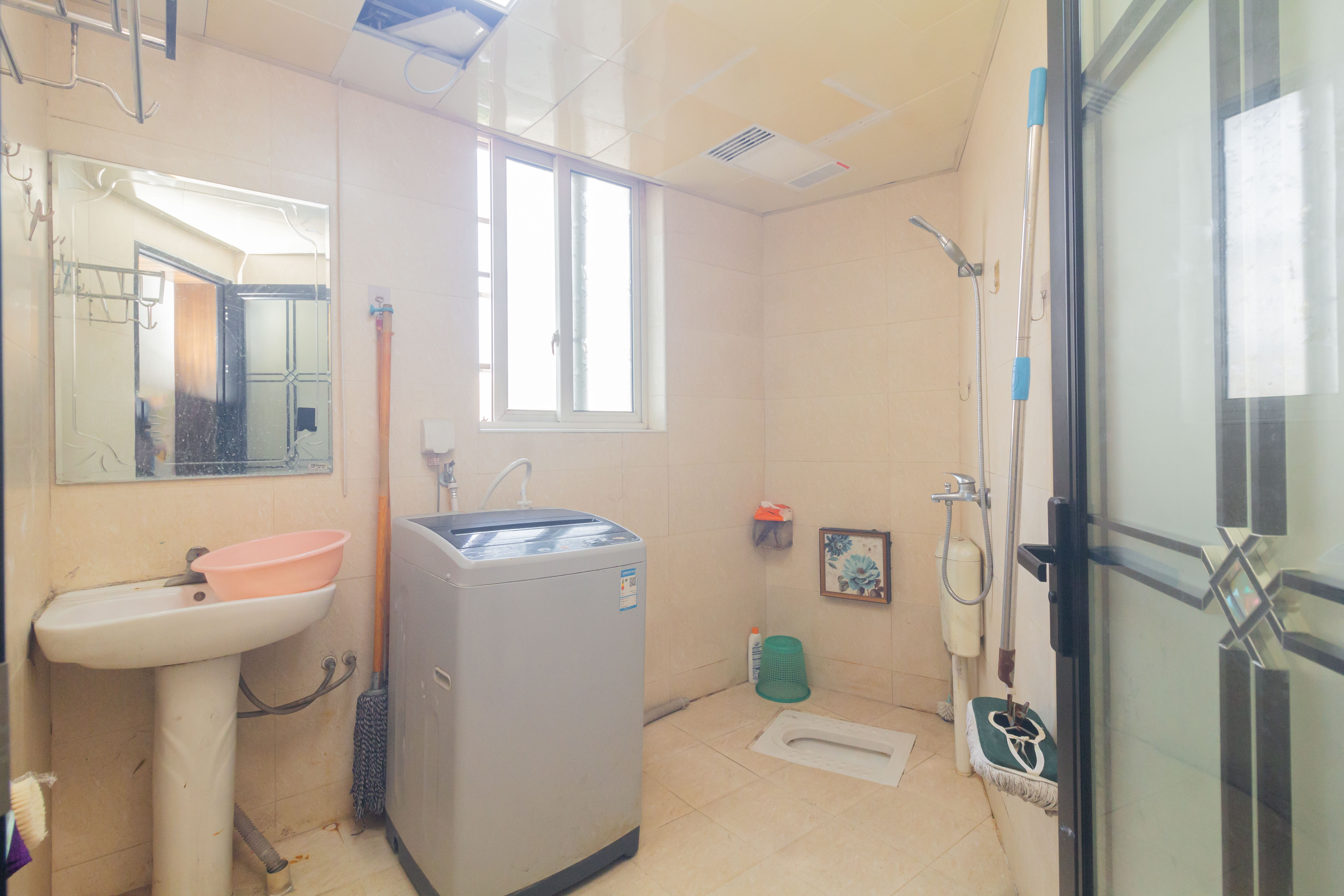 紫东苑(星沙) 1室0厅0卫 59.8万 紫东苑(星沙) 1室0厅0卫 59.8万卫生间