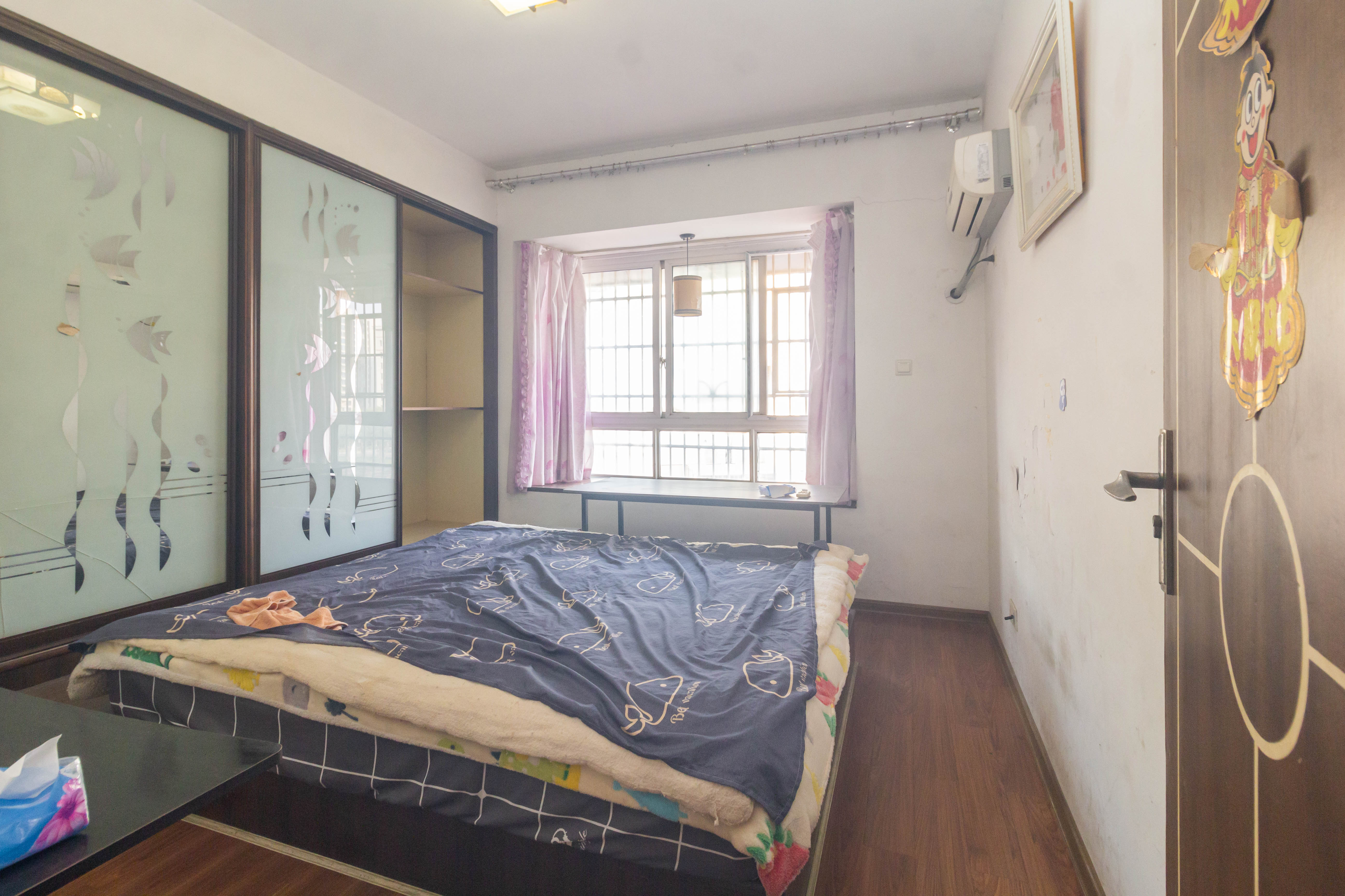 紫东苑(星沙) 1室0厅0卫 59.8万 紫东苑(星沙) 1室0厅0卫 59.8万卧室