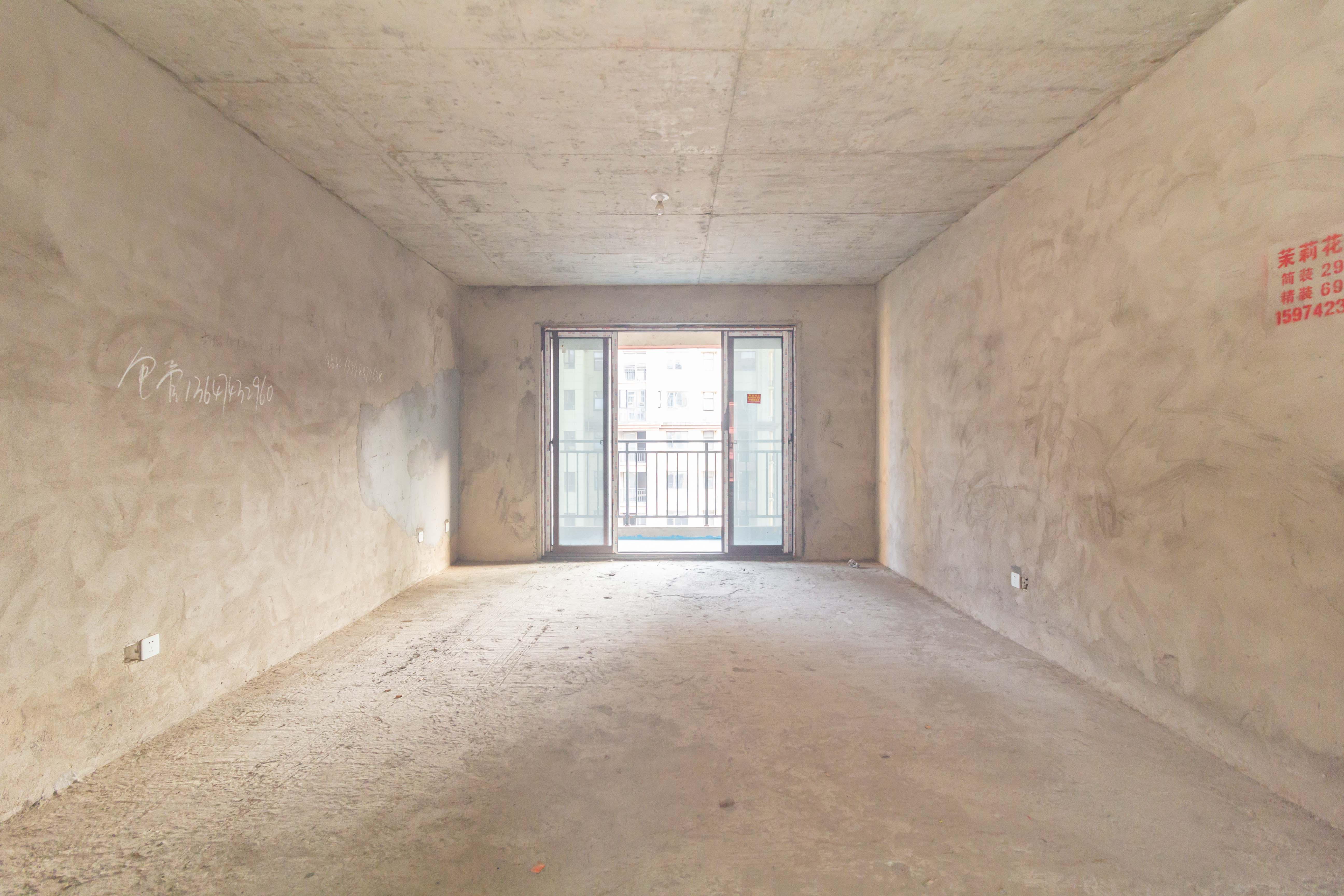 东方壹品  3室2厅2卫    80.0万 东方壹品  3室2厅2卫    80.0万客厅