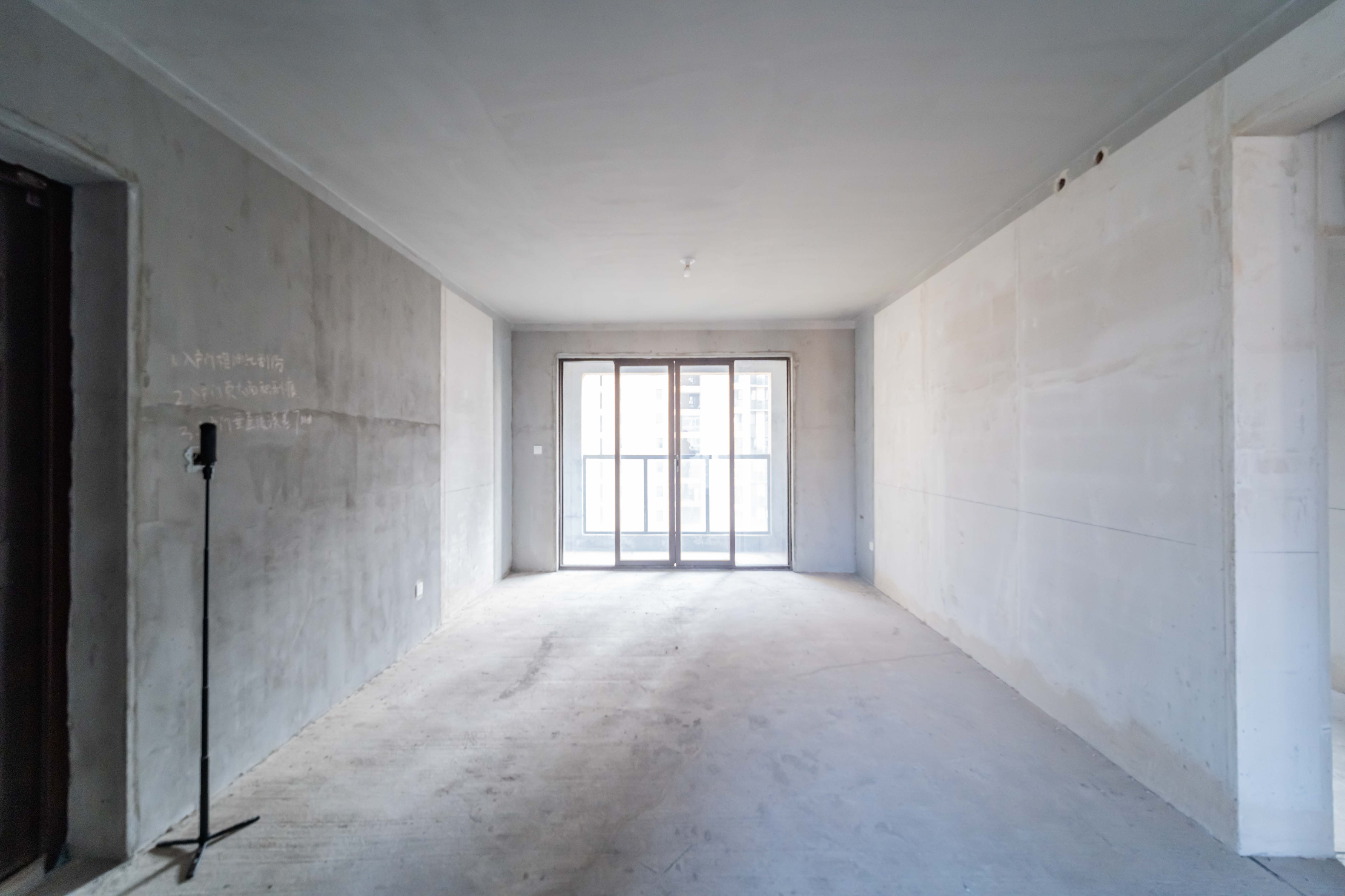 中天星耀城 4室2厅2卫 138.0万 中天星耀城 4室2厅2卫 138.0万客厅