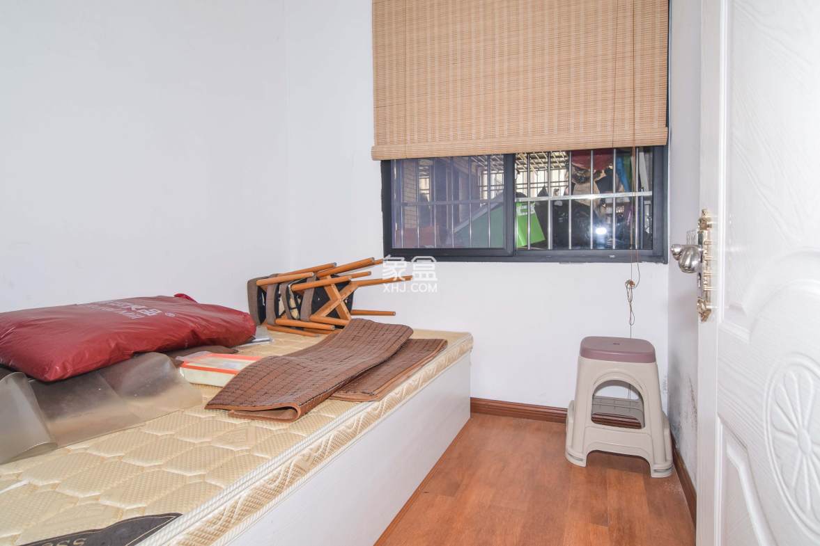 金富星城 3室2厅1卫 58.0万 金富星城 3室2厅1卫 58.0万卧室