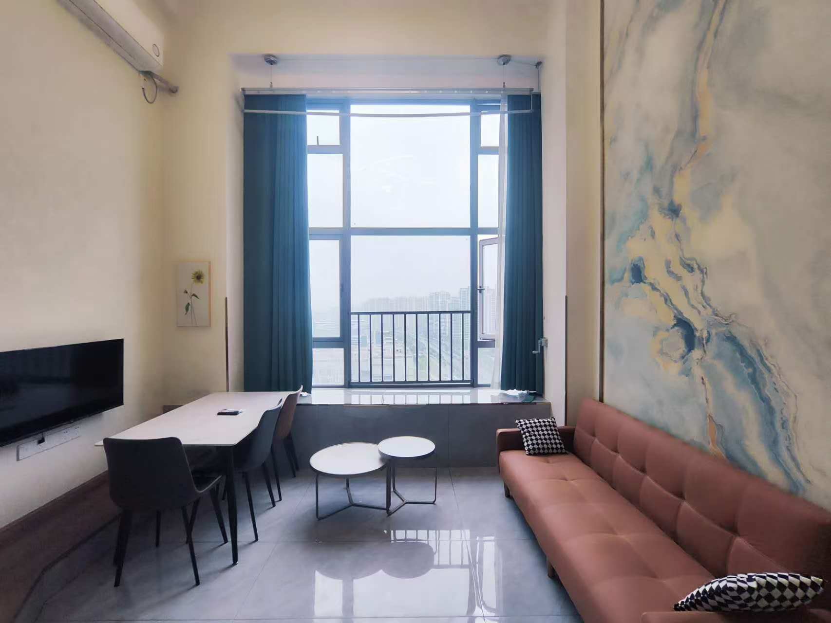 信诚湘江揽月(至善美景大厦) 1室2厅1卫 1600.0元/月 信诚湘江揽月(至善美景大厦) 1室2厅1卫 1600.0元/月室内图