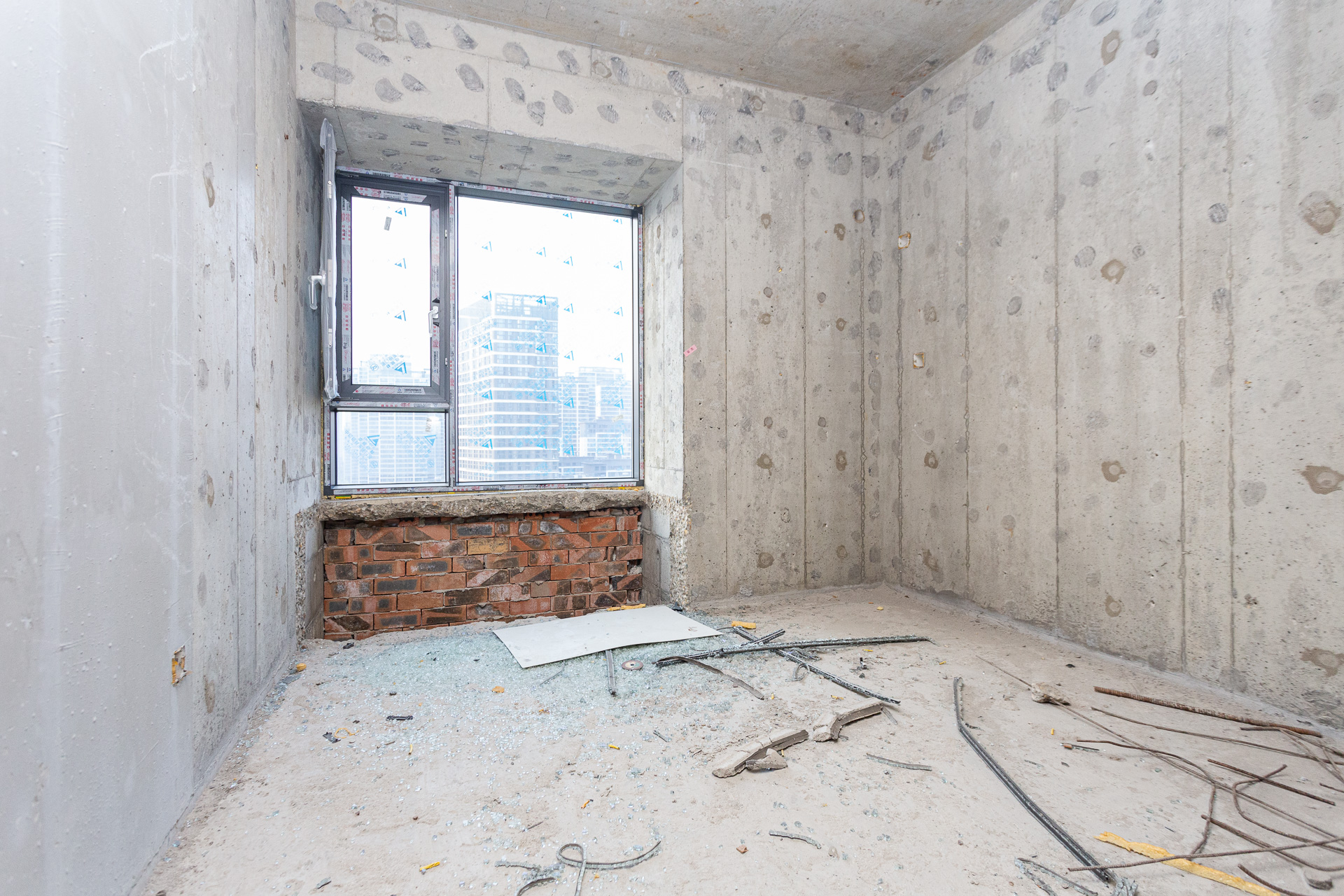 润和湘江天地C区 4室2厅1卫 146.0万 润和湘江天地C区 4室2厅1卫 146.0万卧室