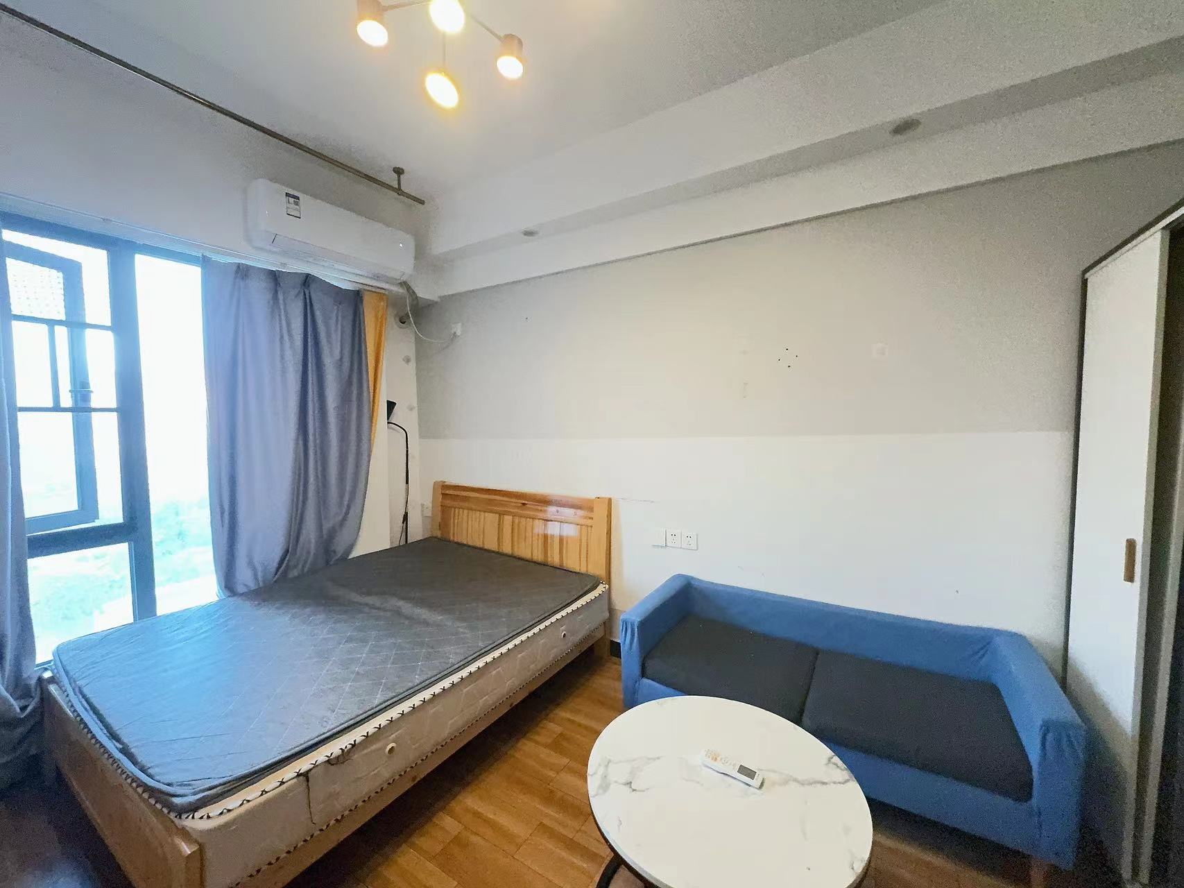 复地星光天地 1室1厅1卫 1800.0元/月 复地星光天地 1室1厅1卫 1800.0元/月室内图