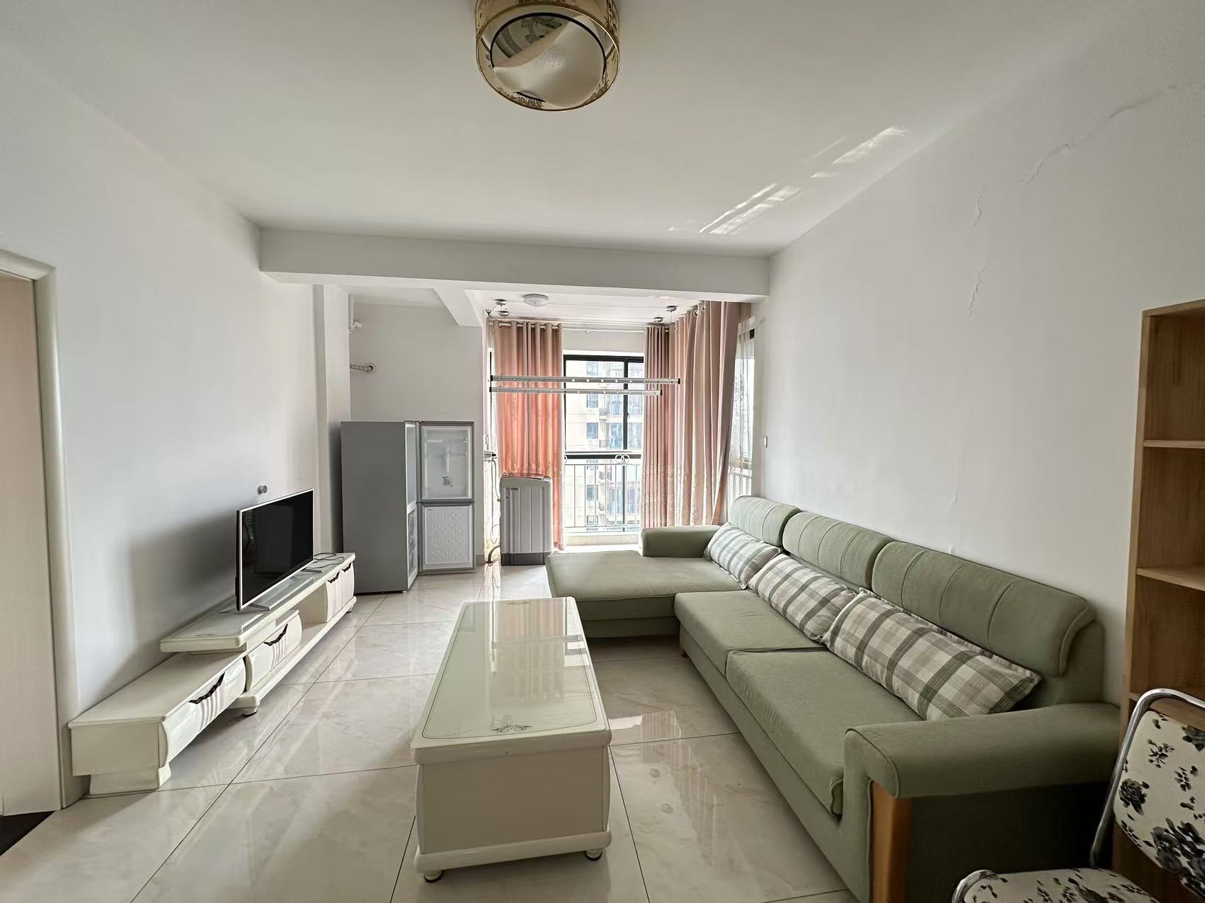 金轮翡翠名园 3室2厅1卫 2000.0元/月 金轮翡翠名园 3室2厅1卫 2000.0元/月室内图