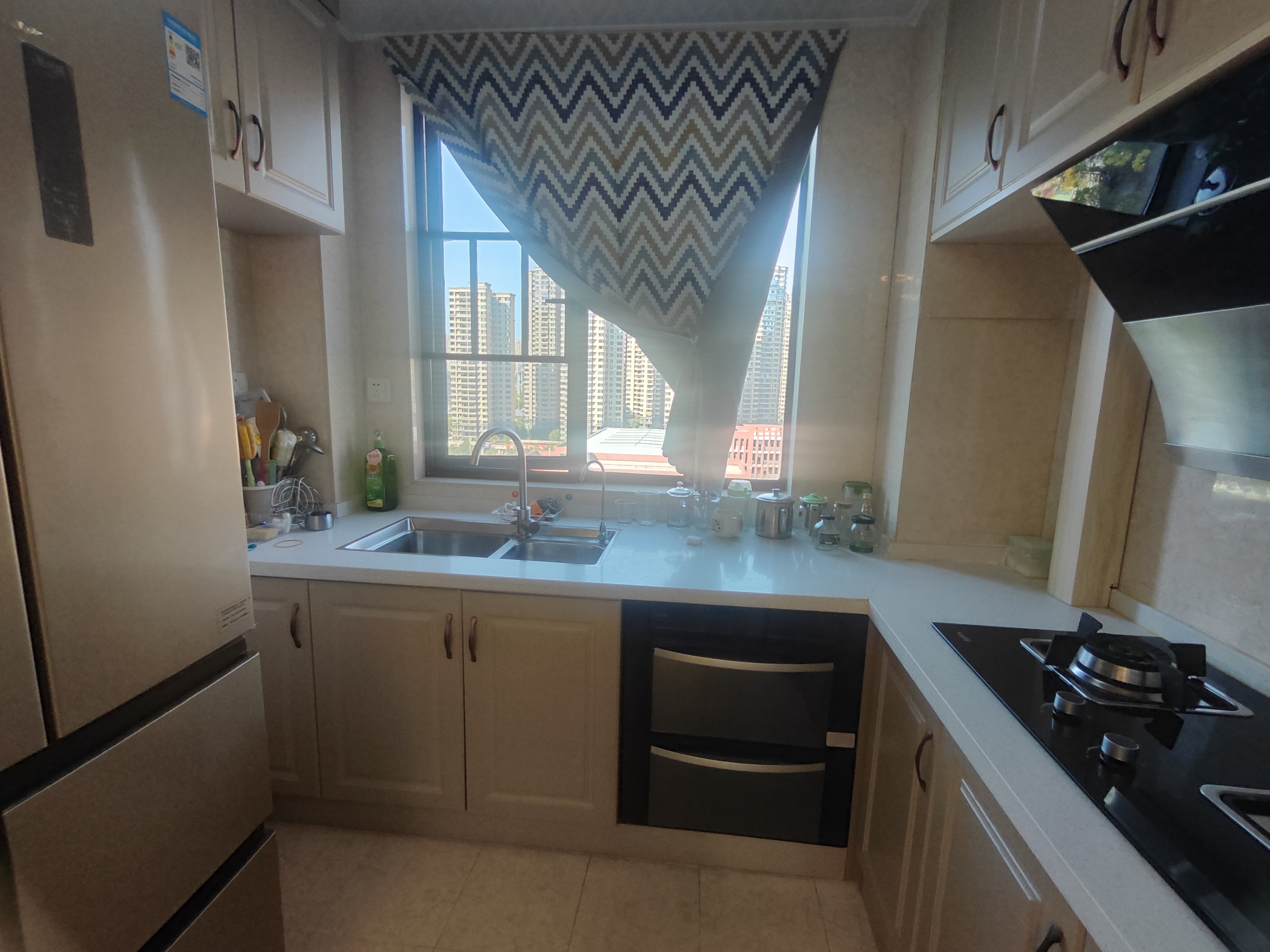 春藤小镇 3室2厅2卫 81.8万 春藤小镇 3室2厅2卫 81.8万室内图