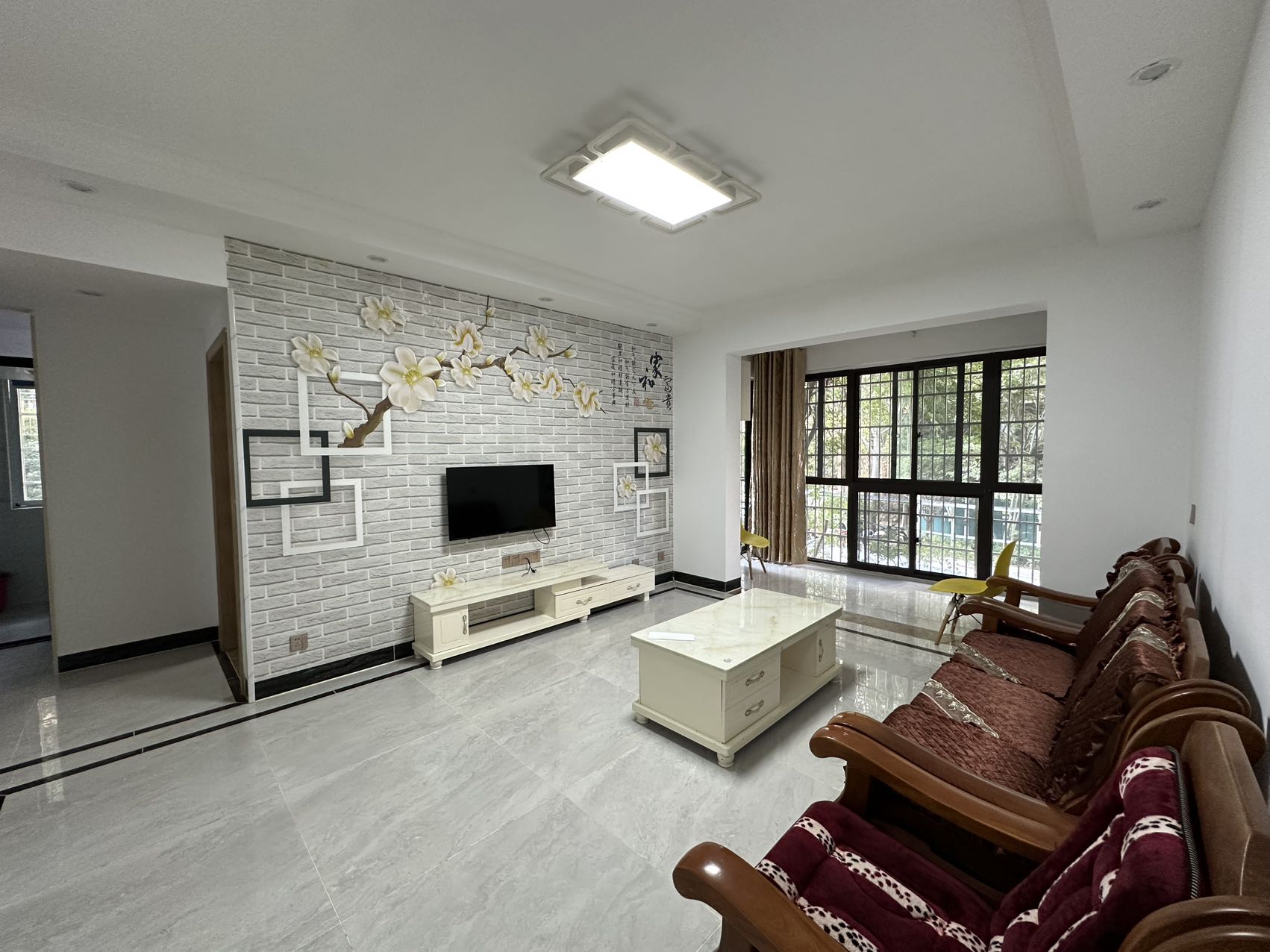 星城新宇桃花苑  1室2厅1卫    2300.0元/月室内图