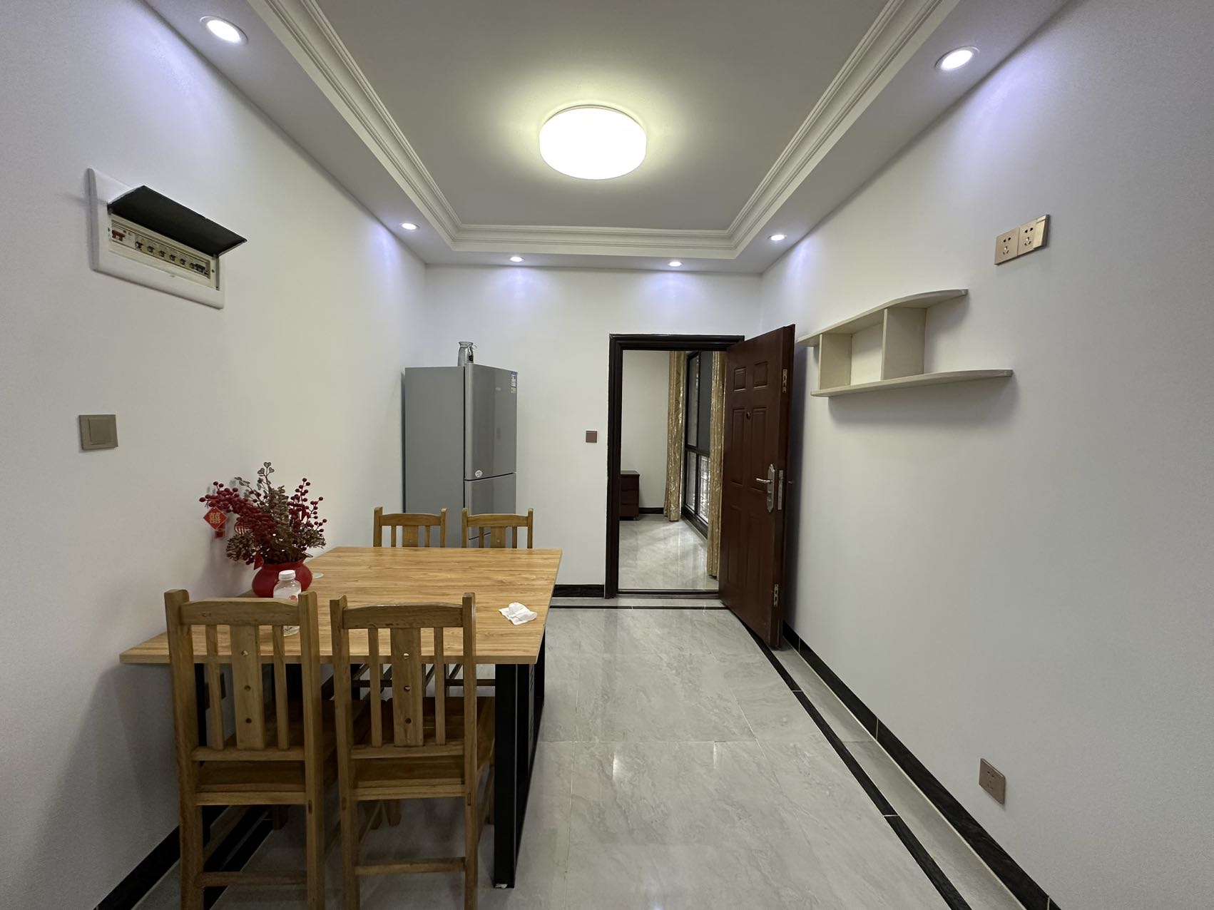 星城新宇桃花苑  1室2厅1卫    2300.0元/月室内图