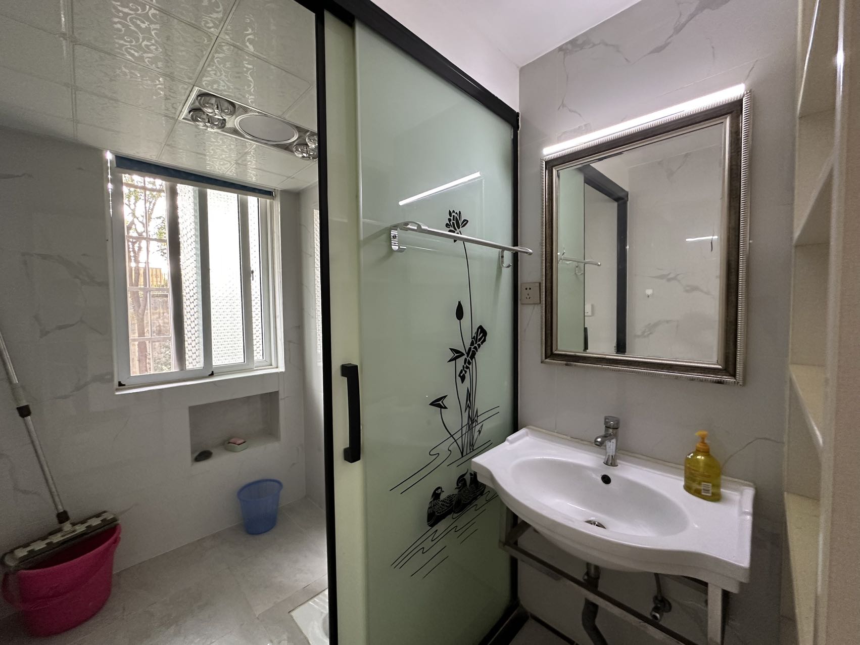 星城新宇桃花苑  1室2厅1卫    2300.0元/月室内图