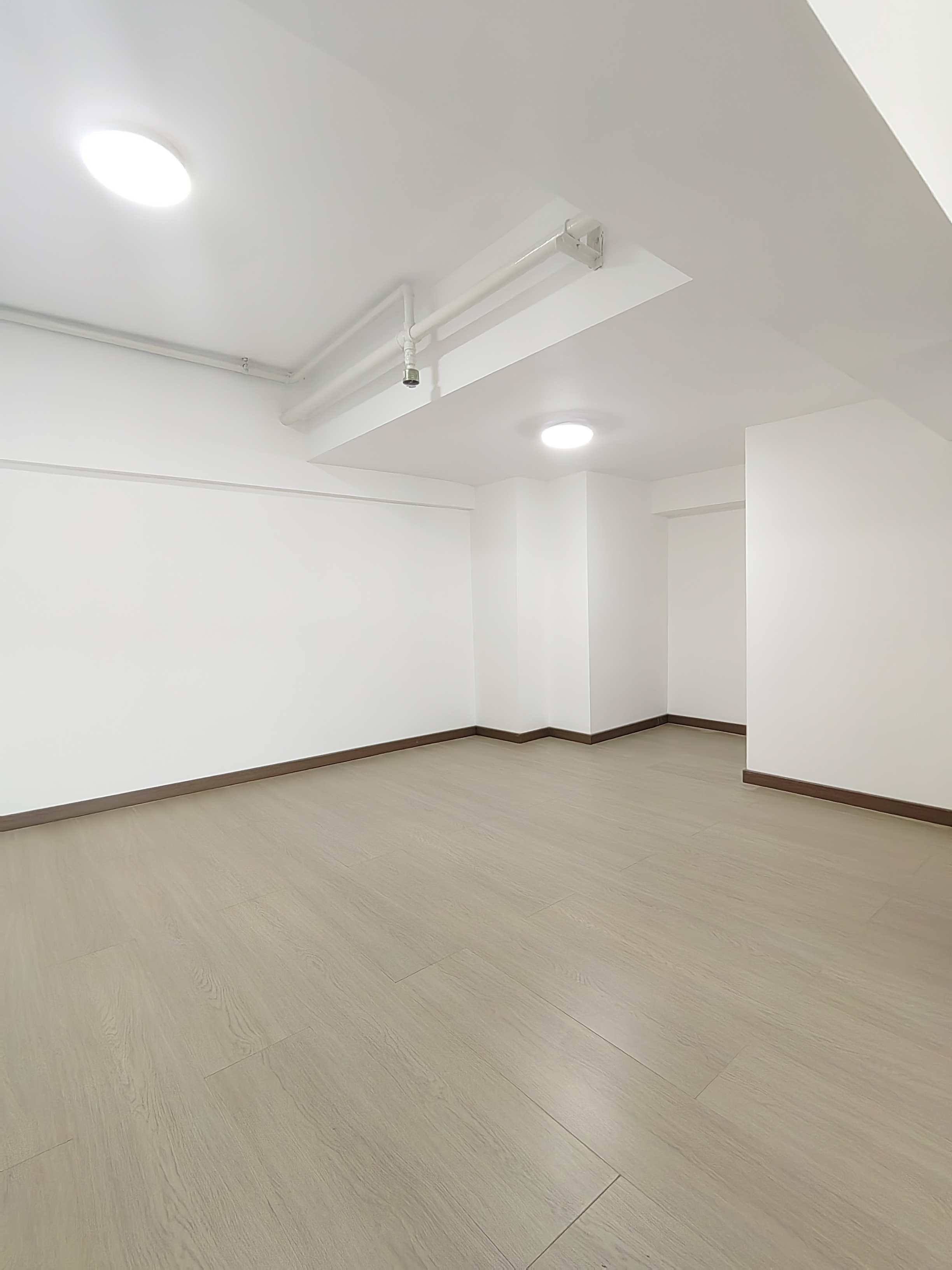 中建嘉和城  1室1厅1卫   2300.00元/月室内图