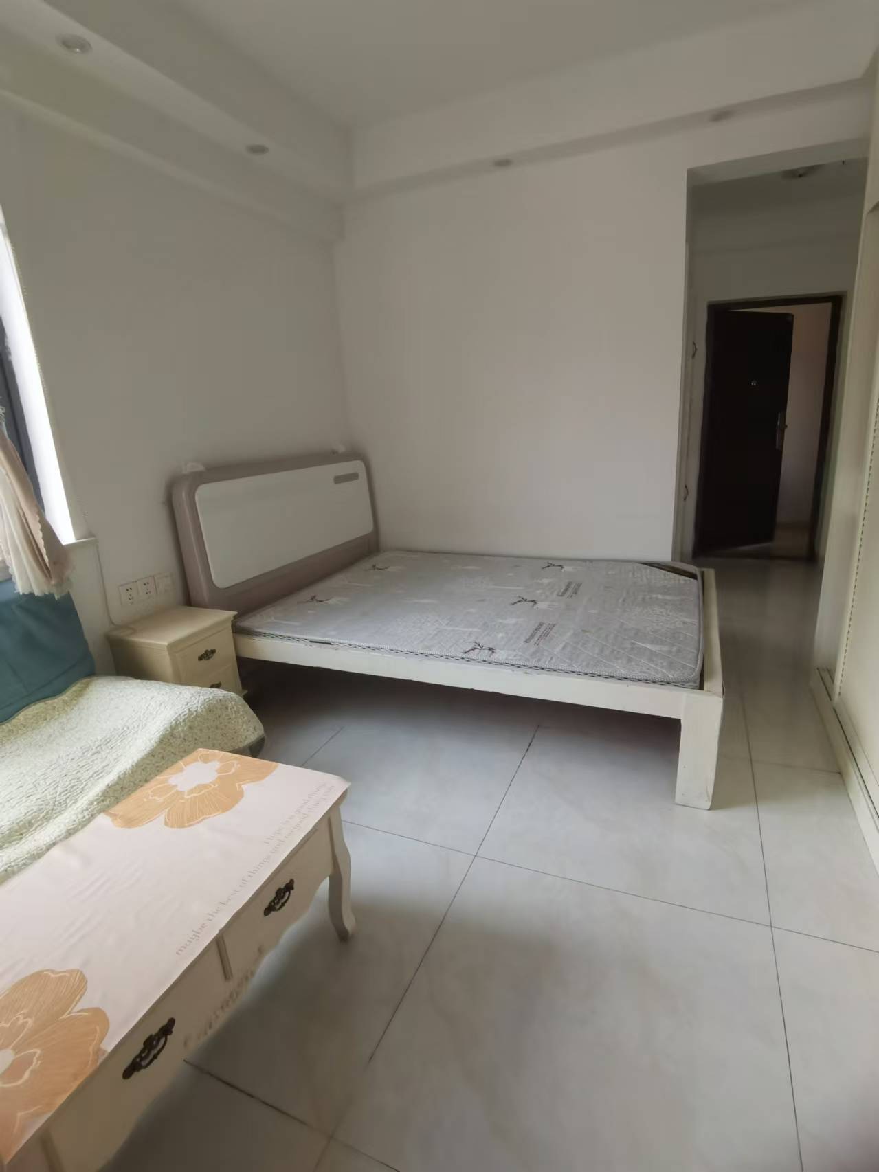 中建御山和苑  1室1厅1卫   1200.00元/月室内图