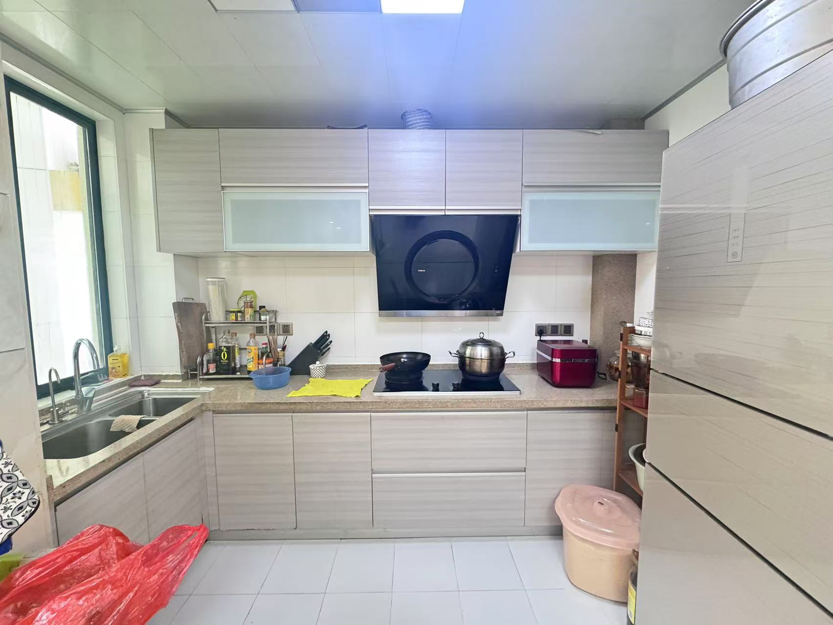 经世皇城 2室1厅1卫 72.0万 经世皇城 2室1厅1卫 72.0万室内图