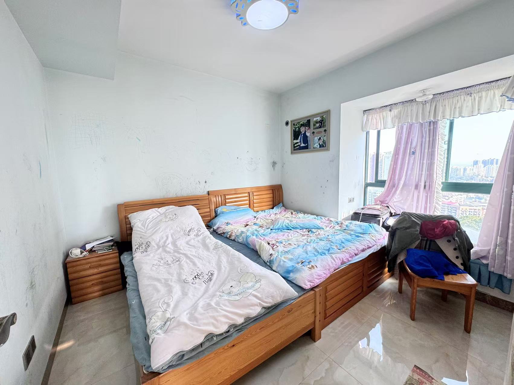 经世皇城 2室1厅1卫 72.0万 经世皇城 2室1厅1卫 72.0万室内图