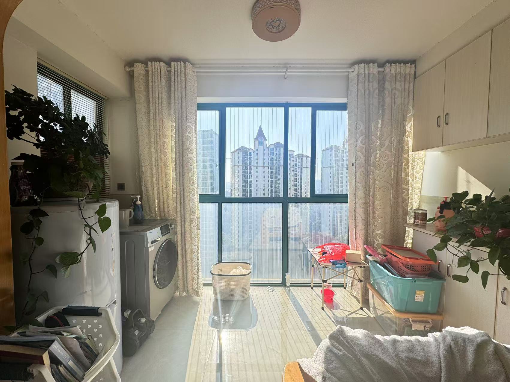 经世皇城 2室1厅1卫 72.0万 经世皇城 2室1厅1卫 72.0万室内图