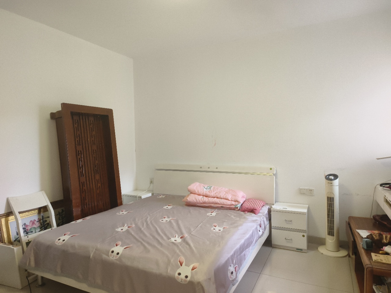 古城春天 2室2厅1卫 1400.0元/月 古城春天 2室2厅1卫 1400.0元/月室内图