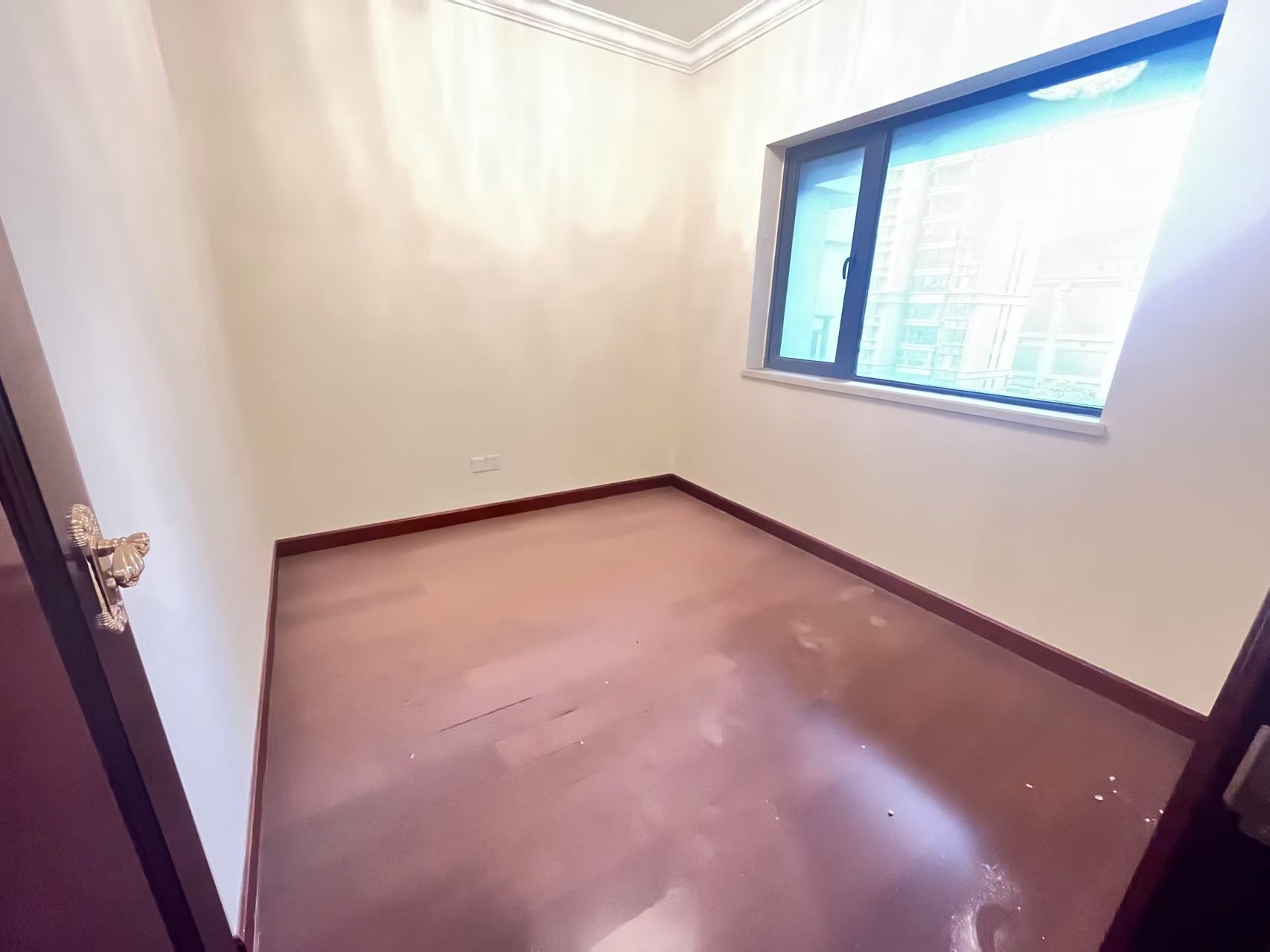 恒大翡翠华庭 3室2厅2卫 2600.0元/月 恒大翡翠华庭 3室2厅2卫 2600.0元/月室内图