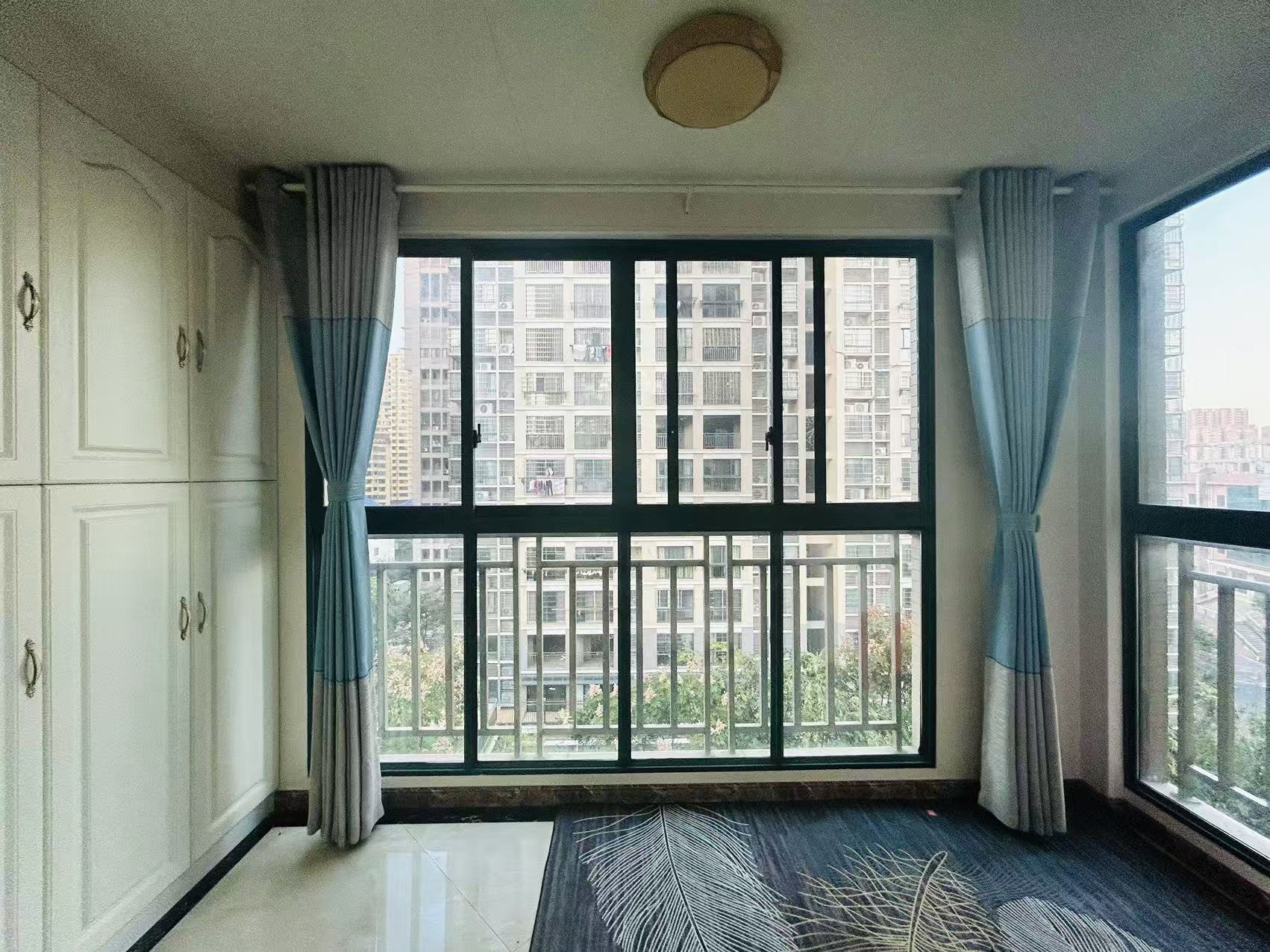 云顶上品 4室2厅2卫 2000.0元/月 云顶上品 4室2厅2卫 2000.0元/月室内图