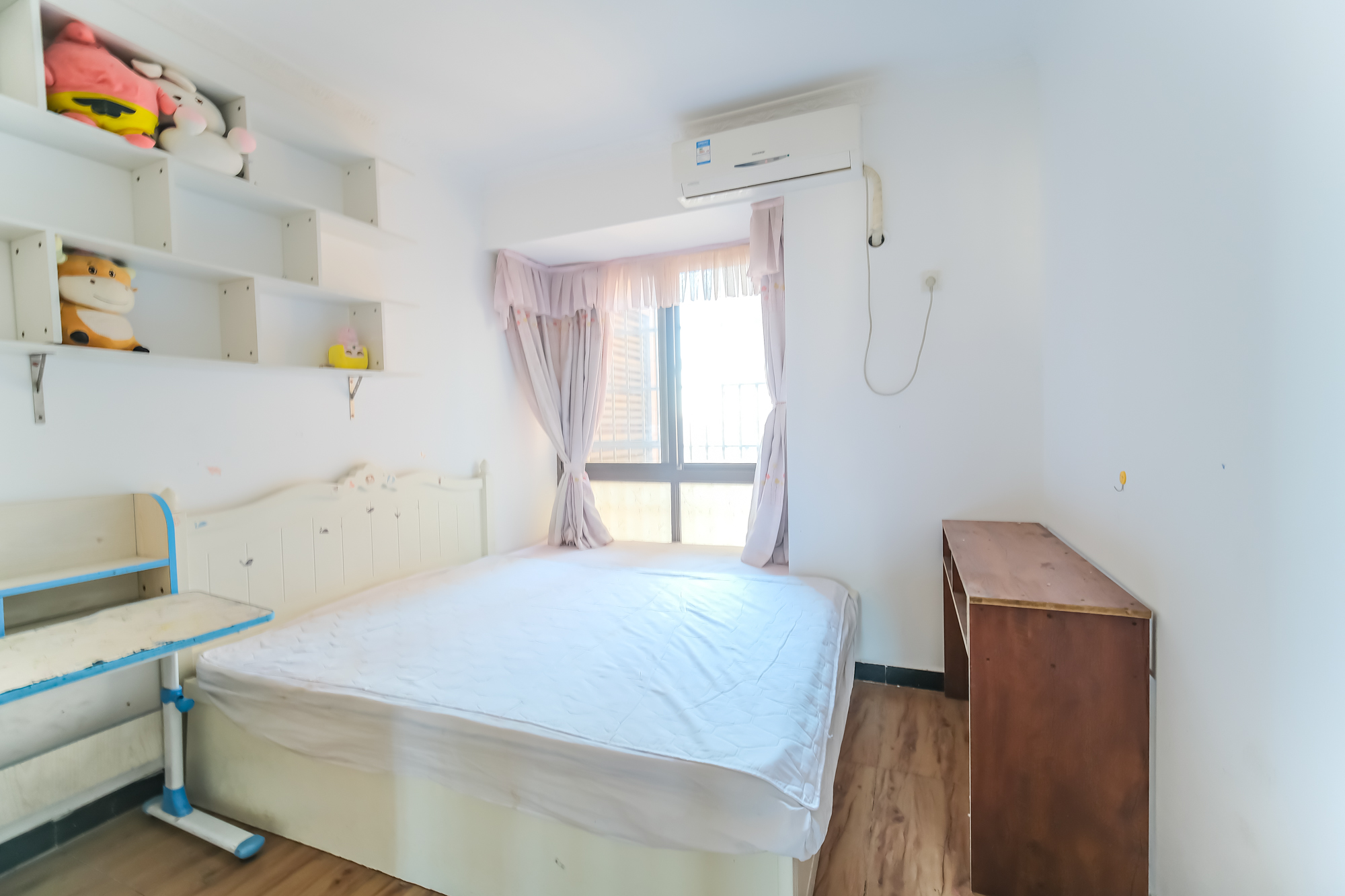 好望谷 3室2厅1卫 85.0万 好望谷 3室2厅1卫 85.0万卧室