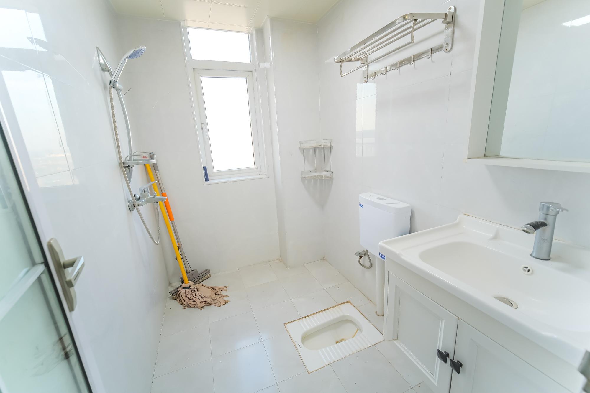 和悦城(蟠龙景苑) 3室2厅2卫 68.0万 和悦城(蟠龙景苑) 3室2厅2卫 68.0万其他