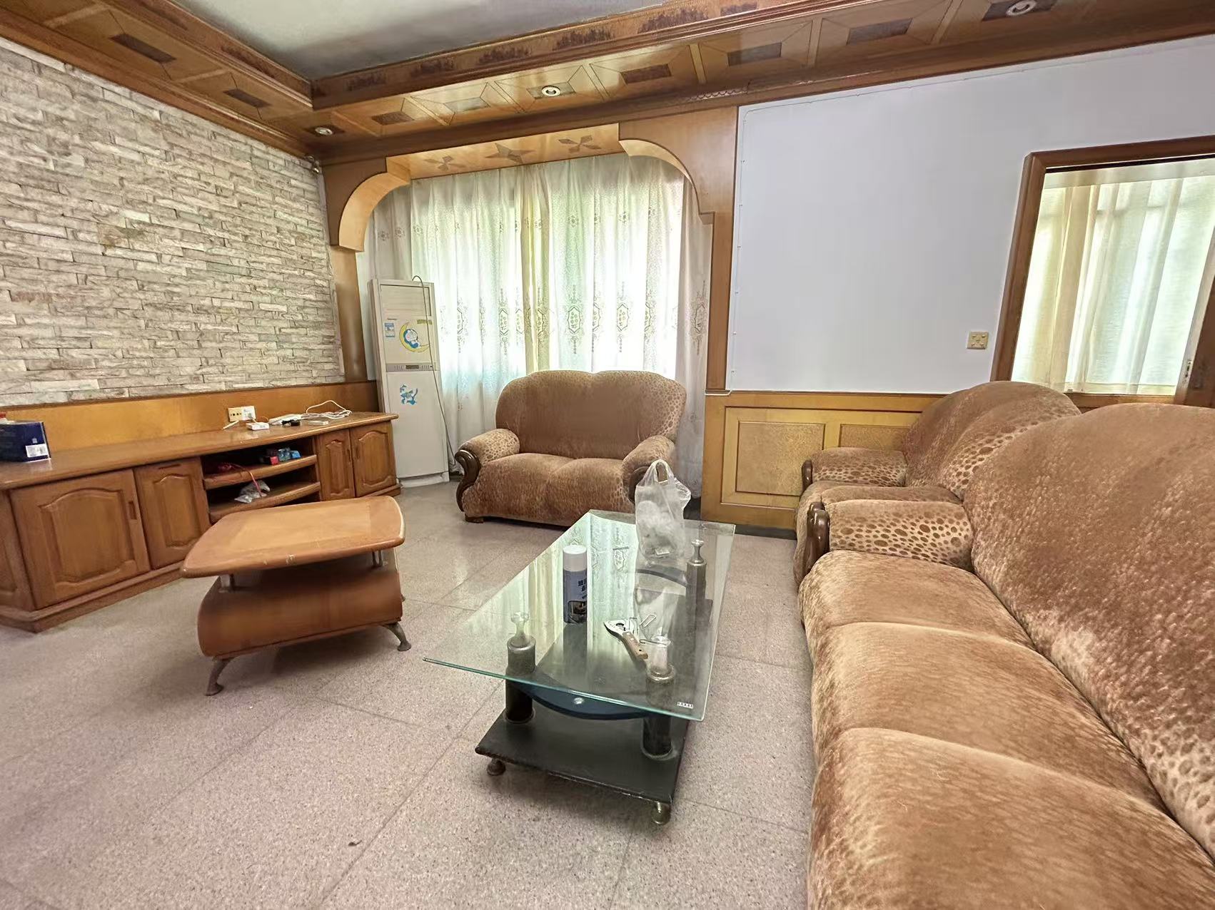 板仓路176号星邻南苑6栋(开发公司宿舍) 3室2厅2卫 1800.0元/月 板仓路176号星邻南苑6栋(开发公司宿舍) 3室2厅2卫 1800.0元/月室内图