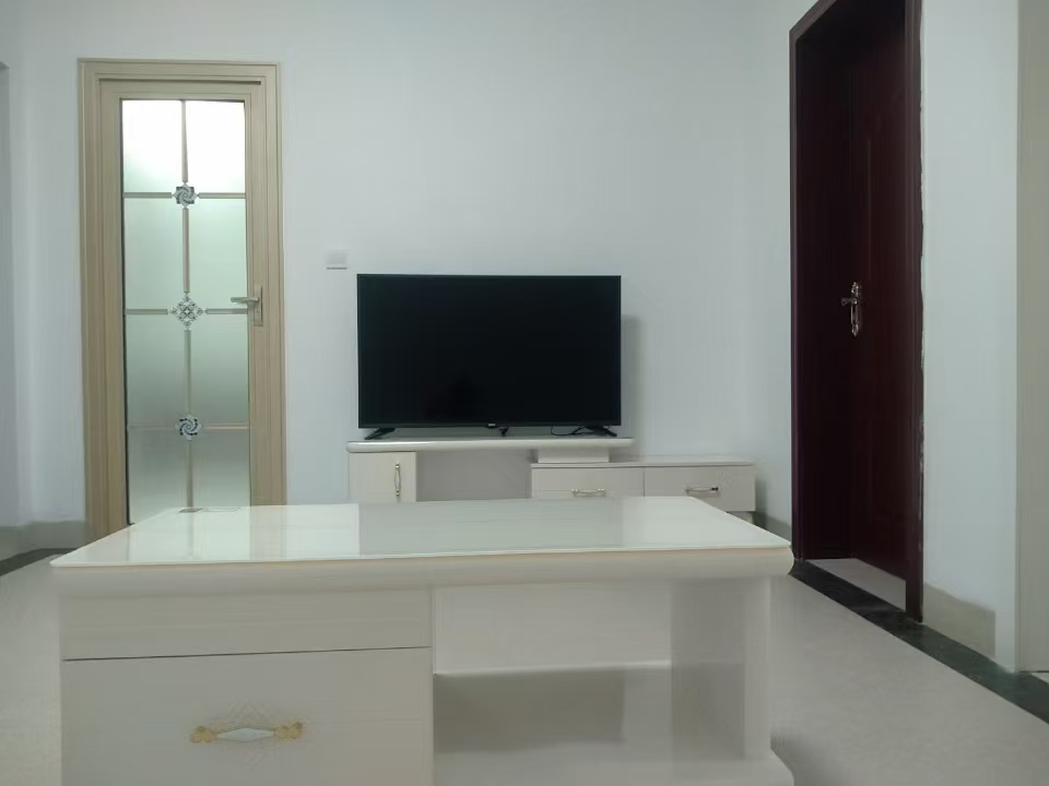 中建国际大厦  2室1厅1卫    1600.0元/月 中建国际大厦  2室1厅1卫    1600.0元/月室内图