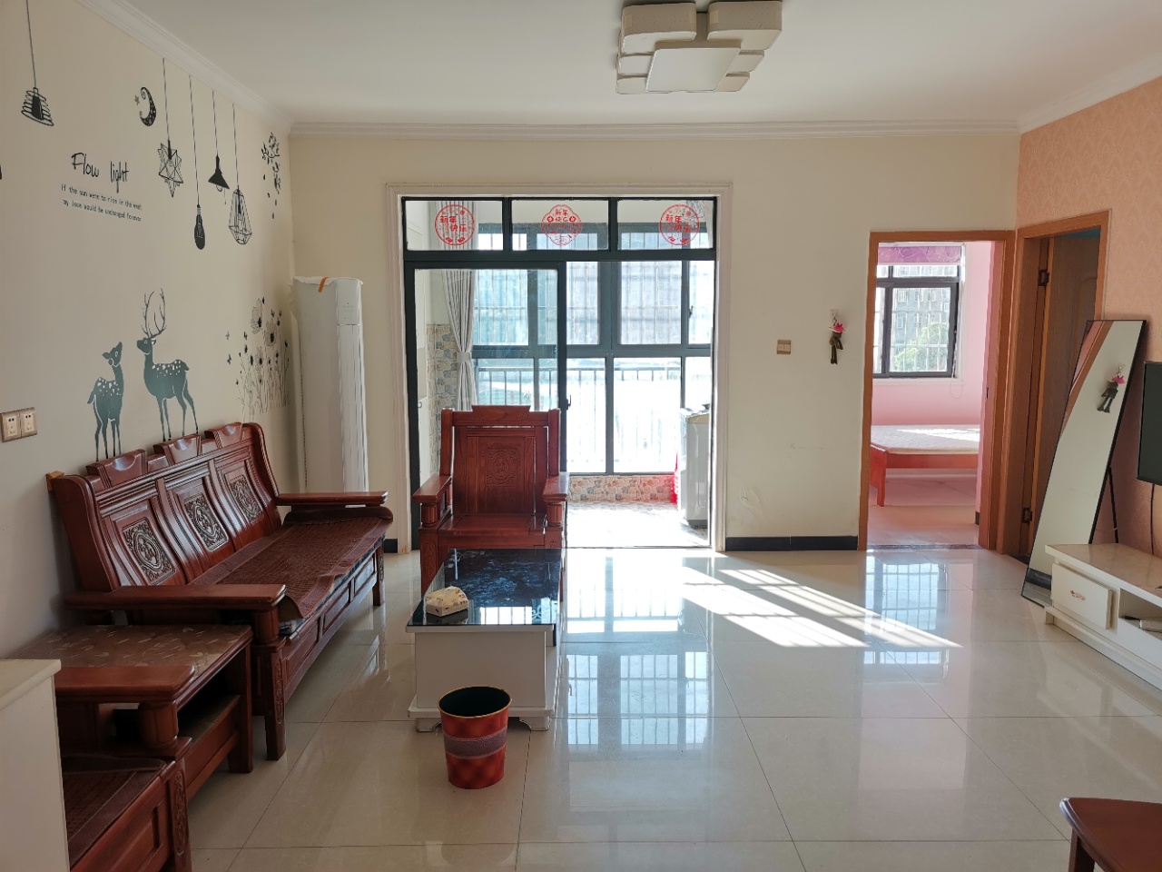 景塘家园 3室2厅1卫 2050.0元/月 景塘家园 3室2厅1卫 2050.0元/月室内图