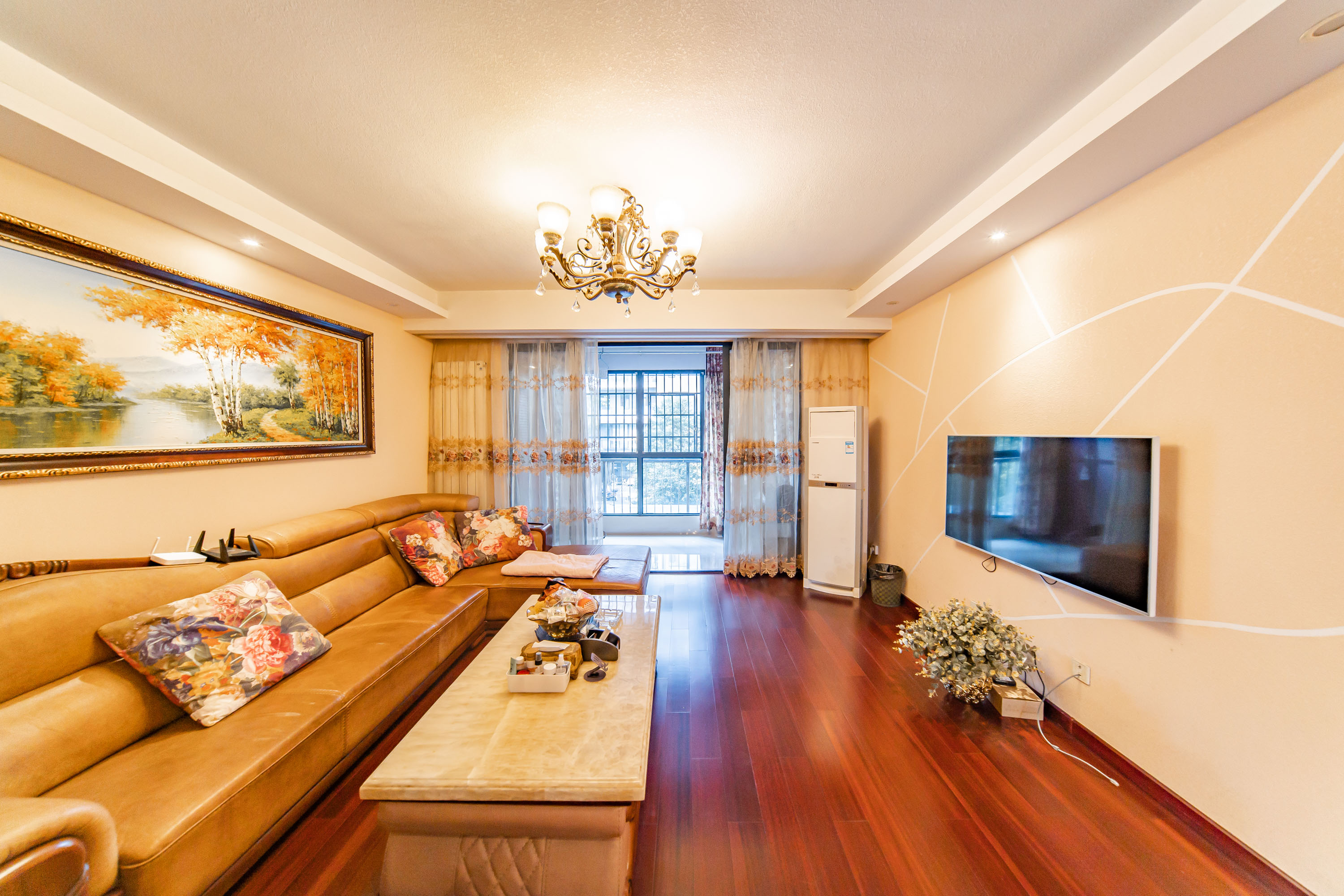 阳光100三期  3室2厅2卫    118.0万 阳光100三期  3室2厅2卫    118.0万