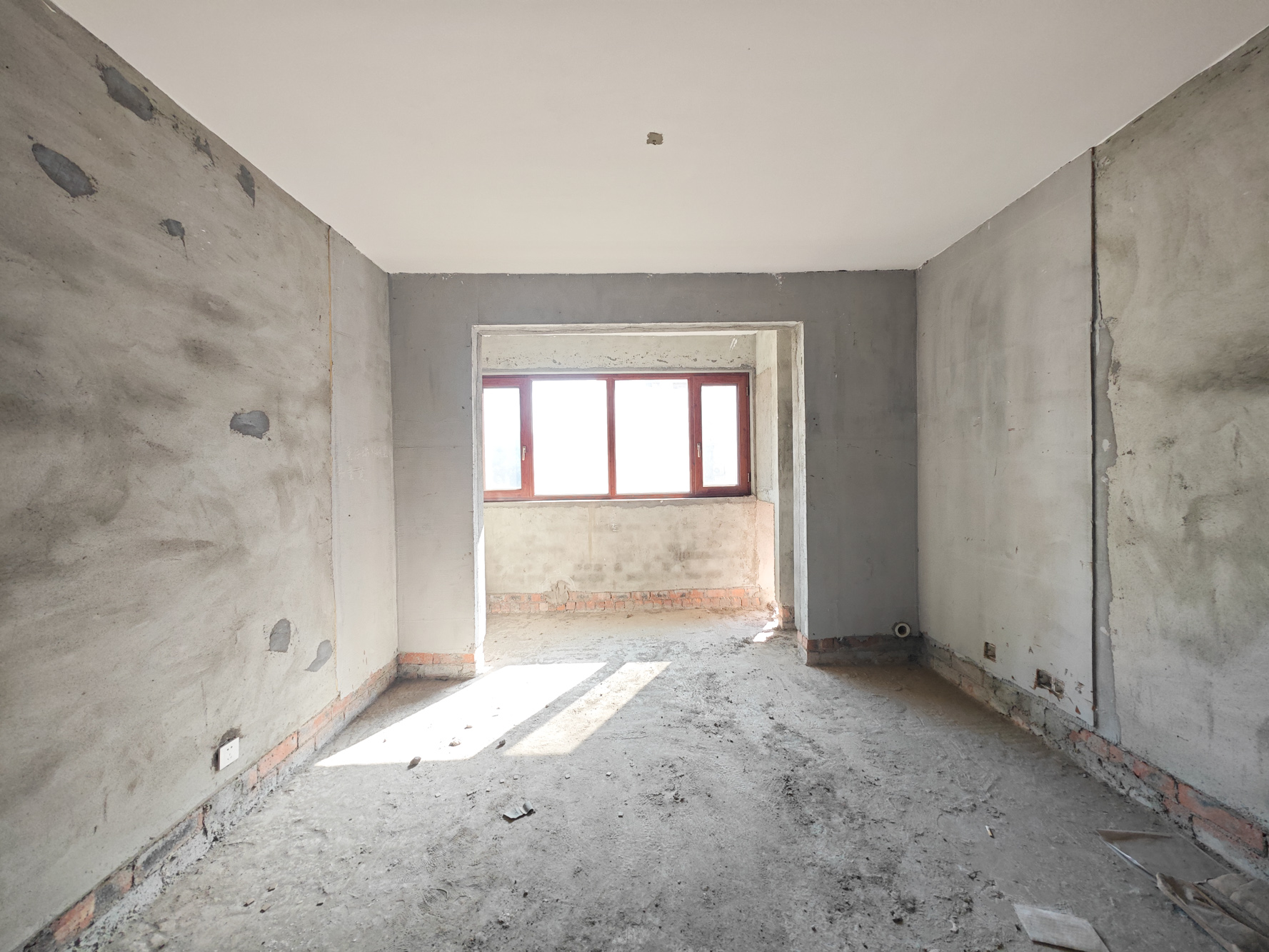 湘核新家园 3室2厅1卫 78.8万 湘核新家园 3室2厅1卫 78.8万客厅