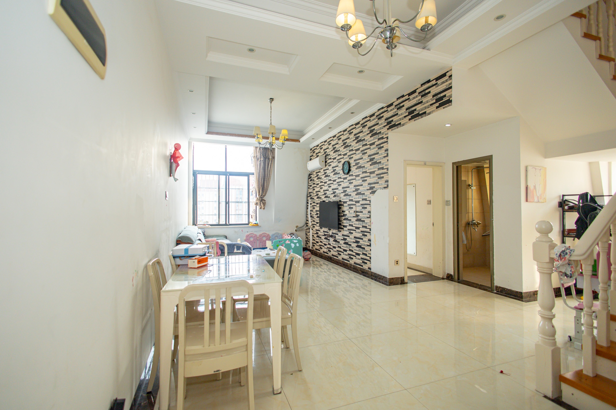 蝴蝶谷 3室2厅2卫 78.0万 蝴蝶谷 3室2厅2卫 78.0万客厅