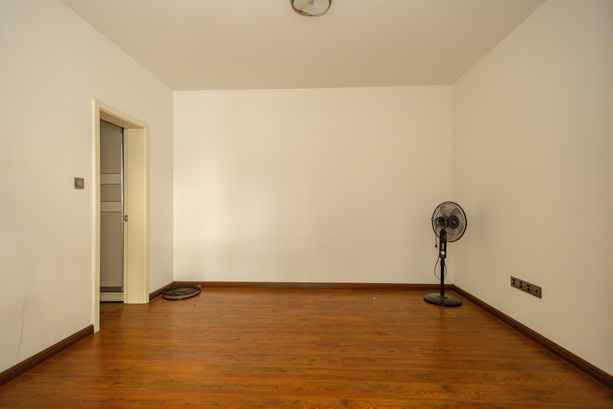 蝴蝶谷 3室2厅2卫 78.0万 蝴蝶谷 3室2厅2卫 78.0万其他