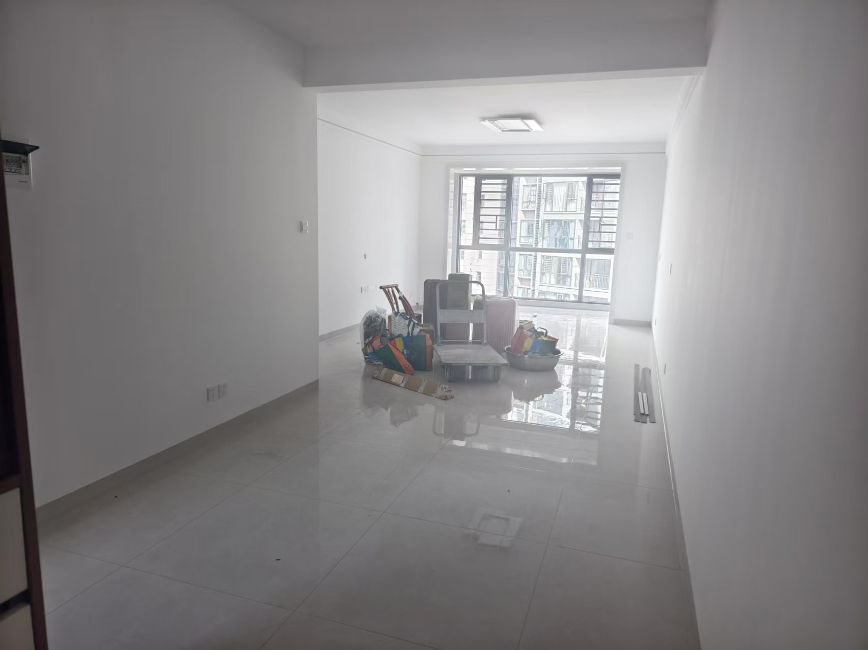 桃花嘉园 3室2厅2卫 1600.0元/月 桃花嘉园 3室2厅2卫 1600.0元/月室内图