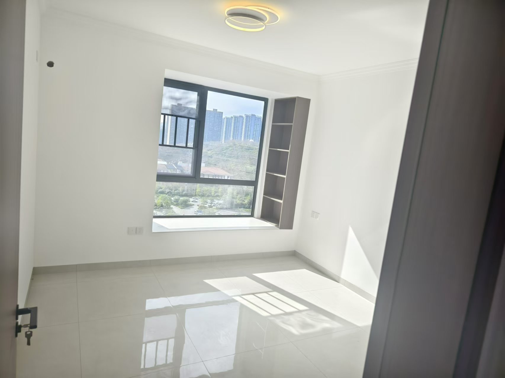 桃花嘉园 3室2厅2卫 1600.0元/月 桃花嘉园 3室2厅2卫 1600.0元/月室内图