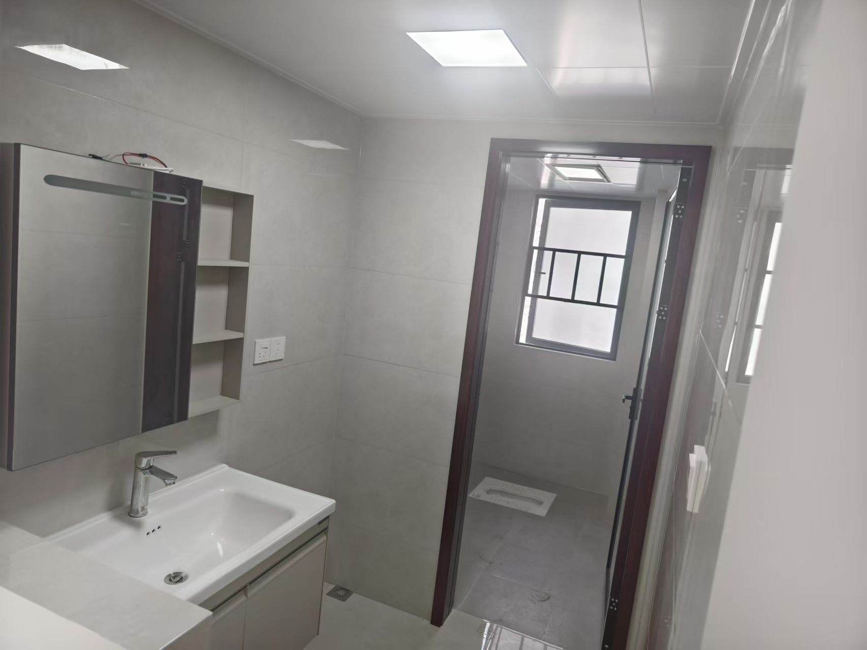 桃花嘉园 3室2厅2卫 1600.0元/月 桃花嘉园 3室2厅2卫 1600.0元/月室内图