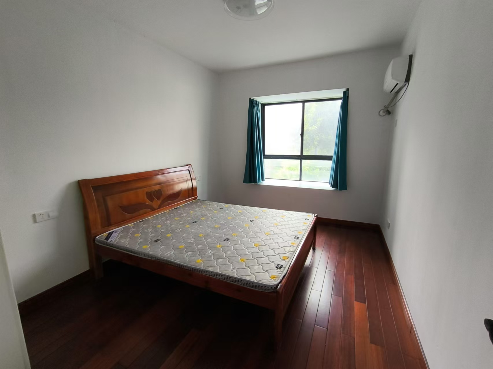 世纪嘉苑 3室2厅2卫 2000.0元/月 世纪嘉苑 3室2厅2卫 2000.0元/月室内图