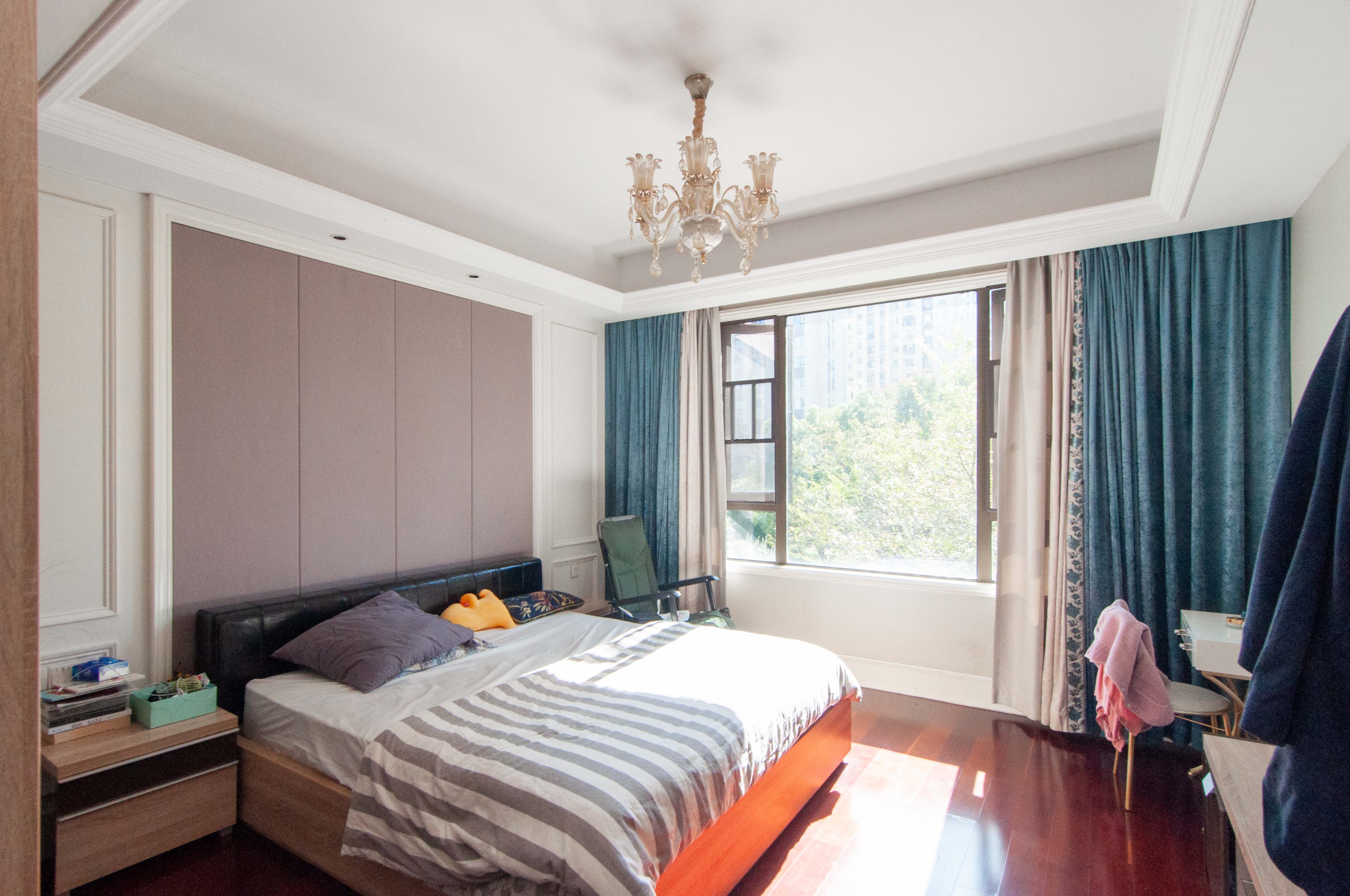 金茂梅溪湖  4室2厅2卫    360.0万其他