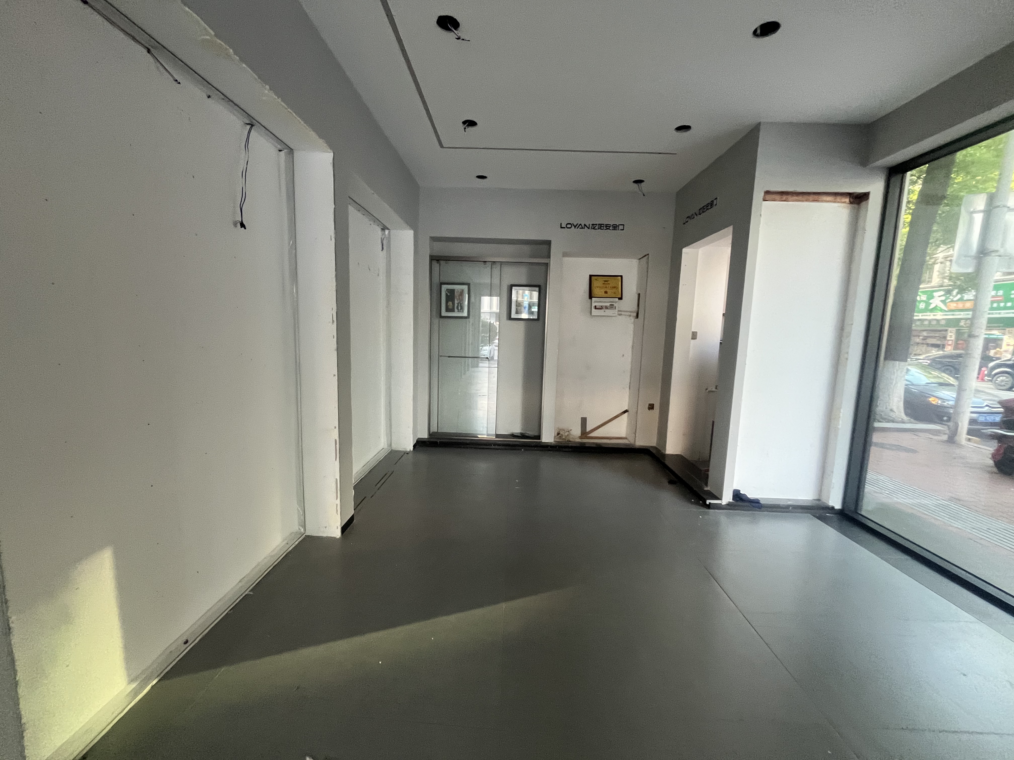 马王堆陶瓷建材新城   41.29㎡     7000.00元/月室内图