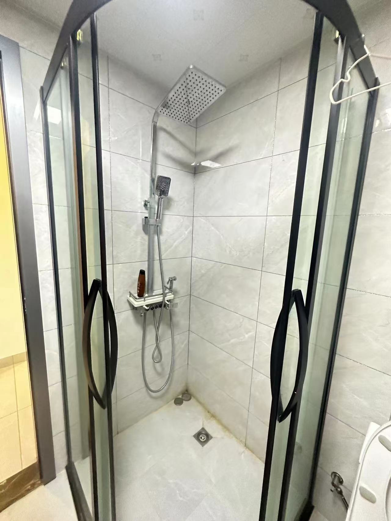 创世纪广场  2室1厅1卫    2000.0元/月室内图