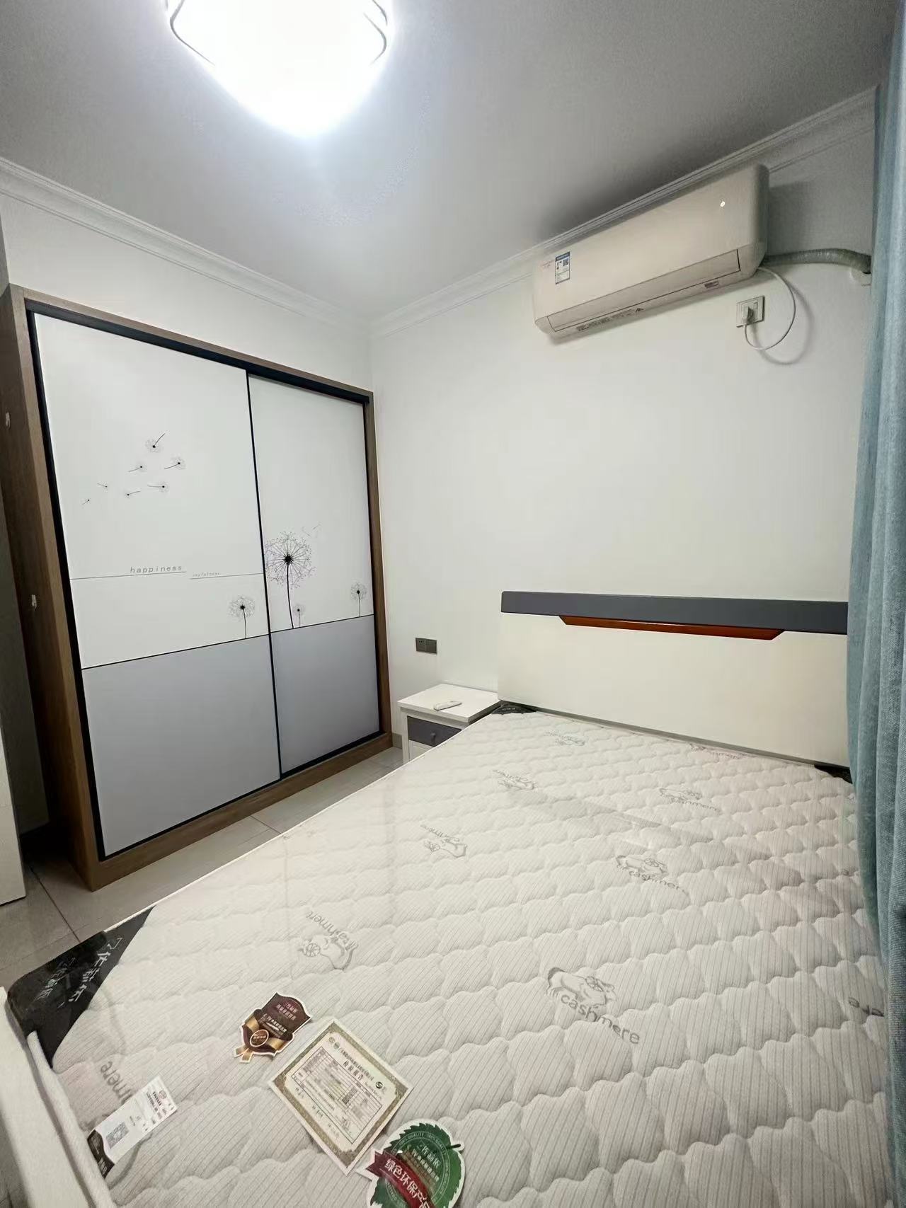 创世纪广场  2室1厅1卫    2000.0元/月室内图