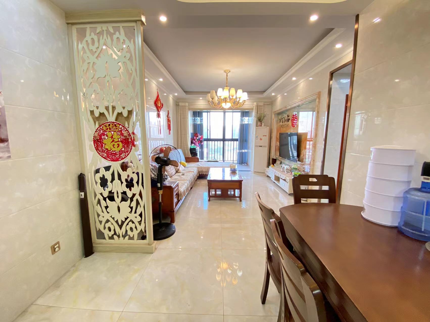 日盛山湖城 3室2厅1卫 1800.0元/月 日盛山湖城 3室2厅1卫 1800.0元/月室内图