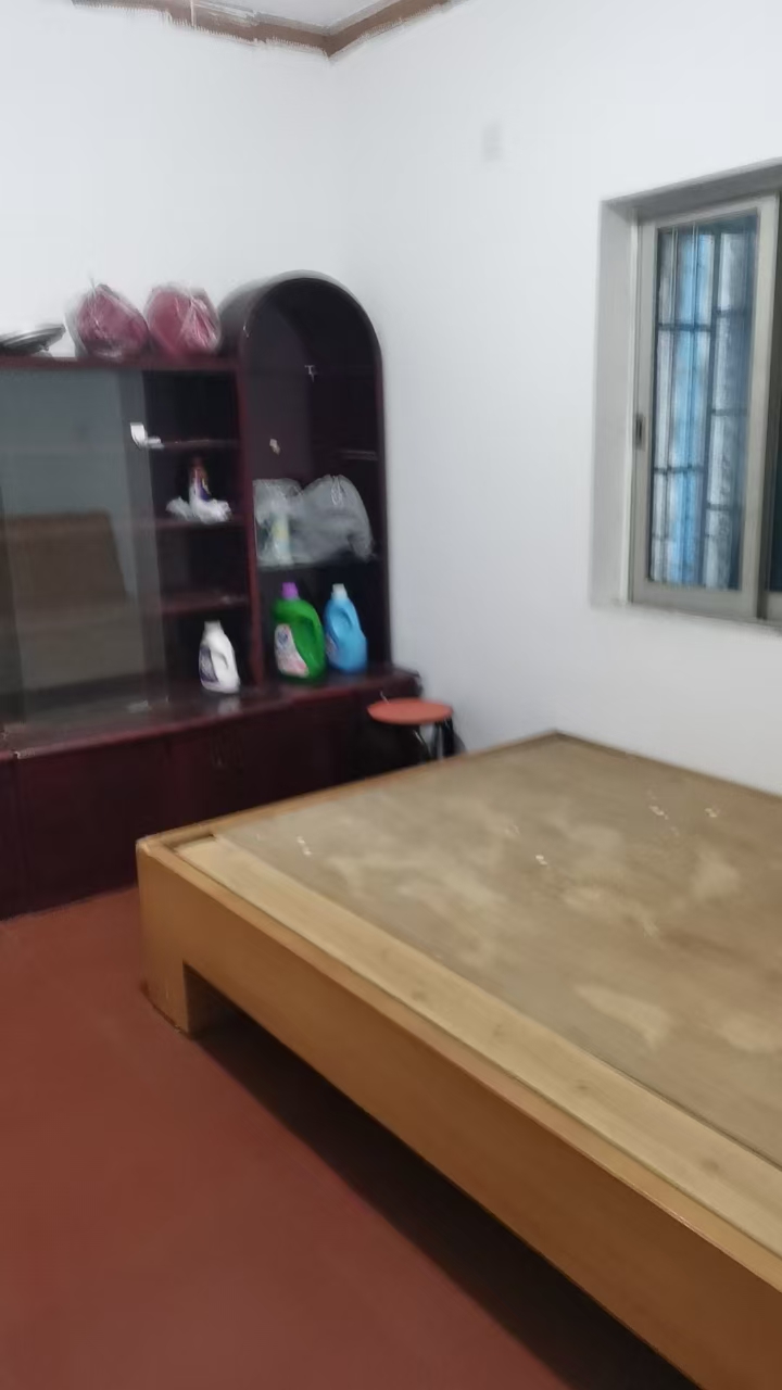 市总工会宿舍(司马里36号) 3室2厅1卫 2000.0元/月 市总工会宿舍(司马里36号) 3室2厅1卫 2000.0元/月户型图