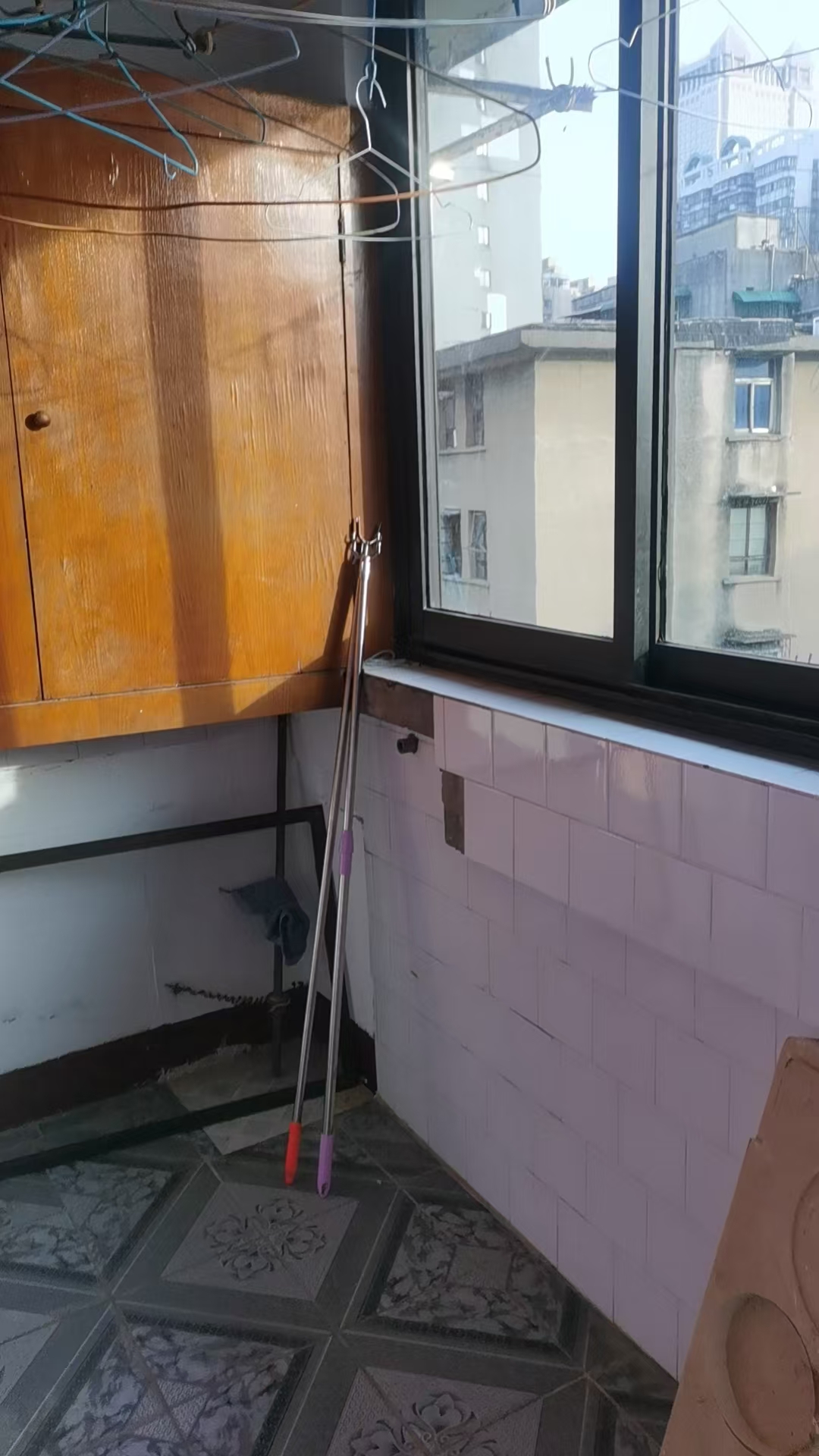 市总工会宿舍(司马里36号) 3室2厅1卫 2000.0元/月 市总工会宿舍(司马里36号) 3室2厅1卫 2000.0元/月室内图