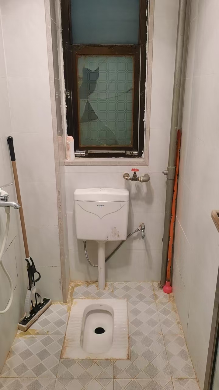 市总工会宿舍(司马里36号) 3室2厅1卫 2000.0元/月 市总工会宿舍(司马里36号) 3室2厅1卫 2000.0元/月室内图