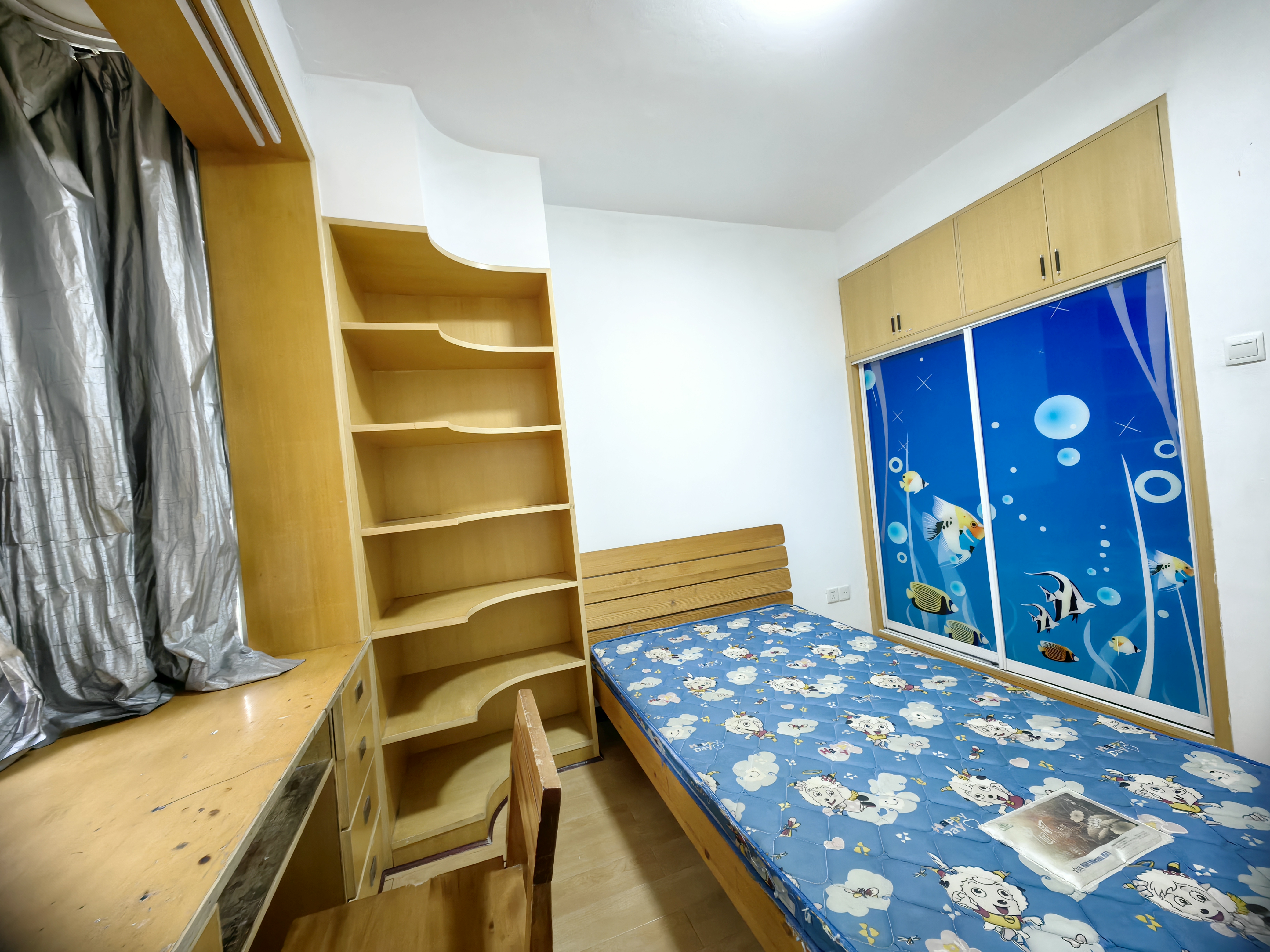 都市金领  3室2厅1卫    3100.0元/月室内图