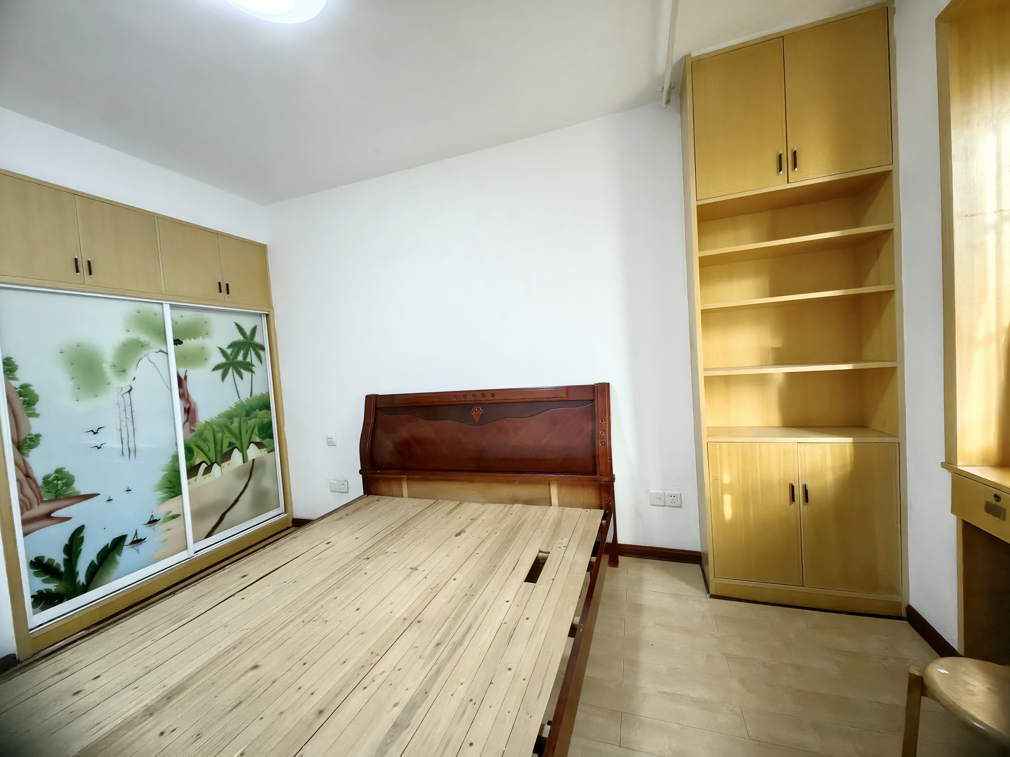 都市金领  3室2厅1卫    3100.0元/月室内图