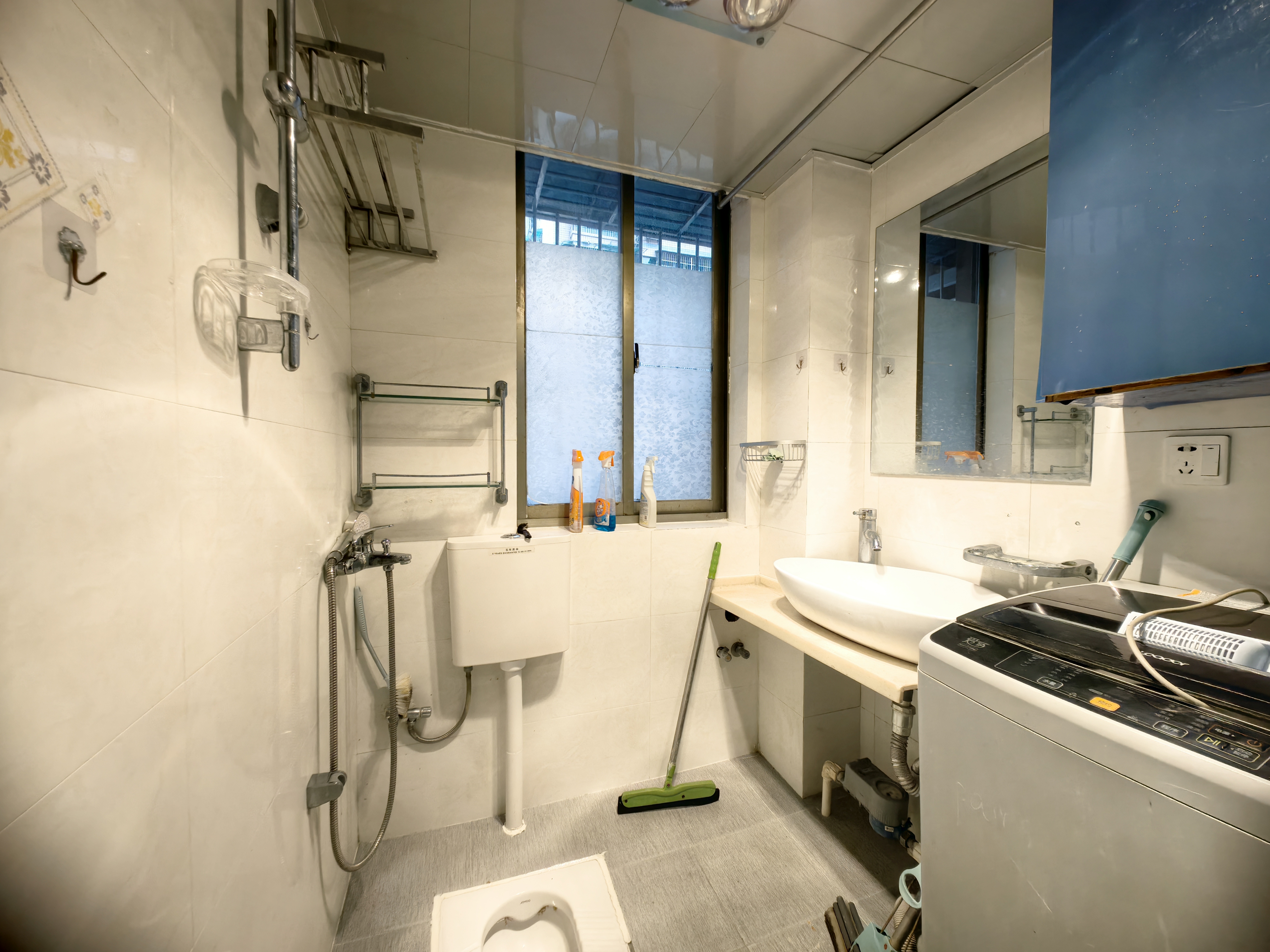 都市金领  3室2厅1卫    3100.0元/月室内图