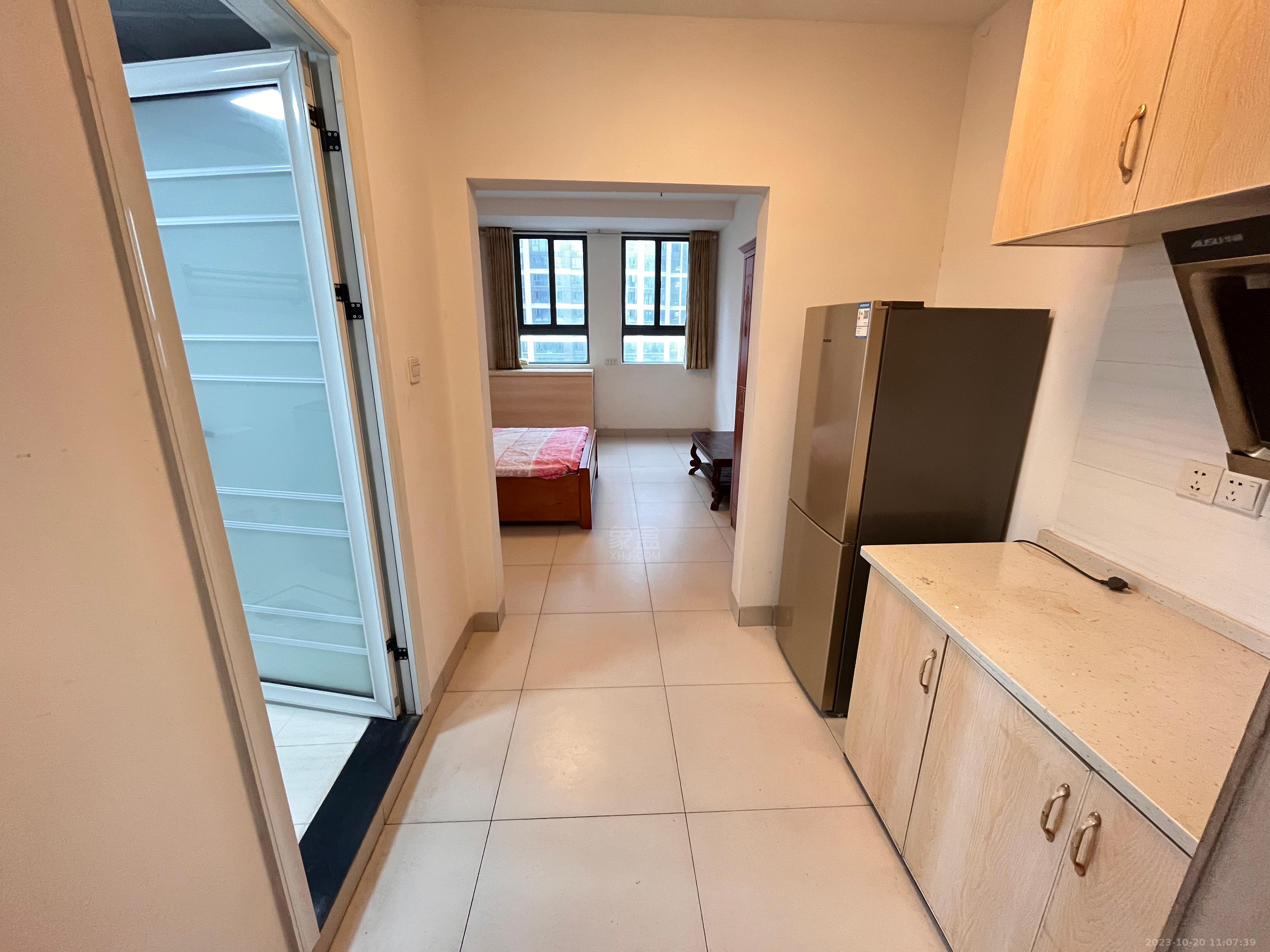 金质颐园 1室1厅1卫 1200.0元/月 金质颐园 1室1厅1卫 1200.0元/月室内图