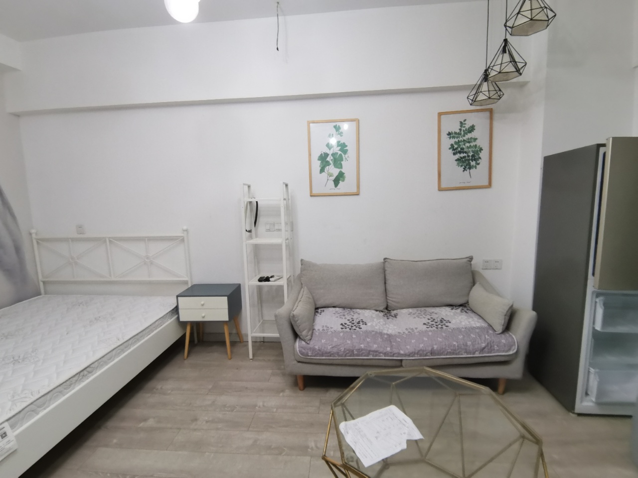 丰园城(鄱阳小区二期) 1室1厅1卫 1450.0元/月 丰园城(鄱阳小区二期) 1室1厅1卫 1450.0元/月室内图