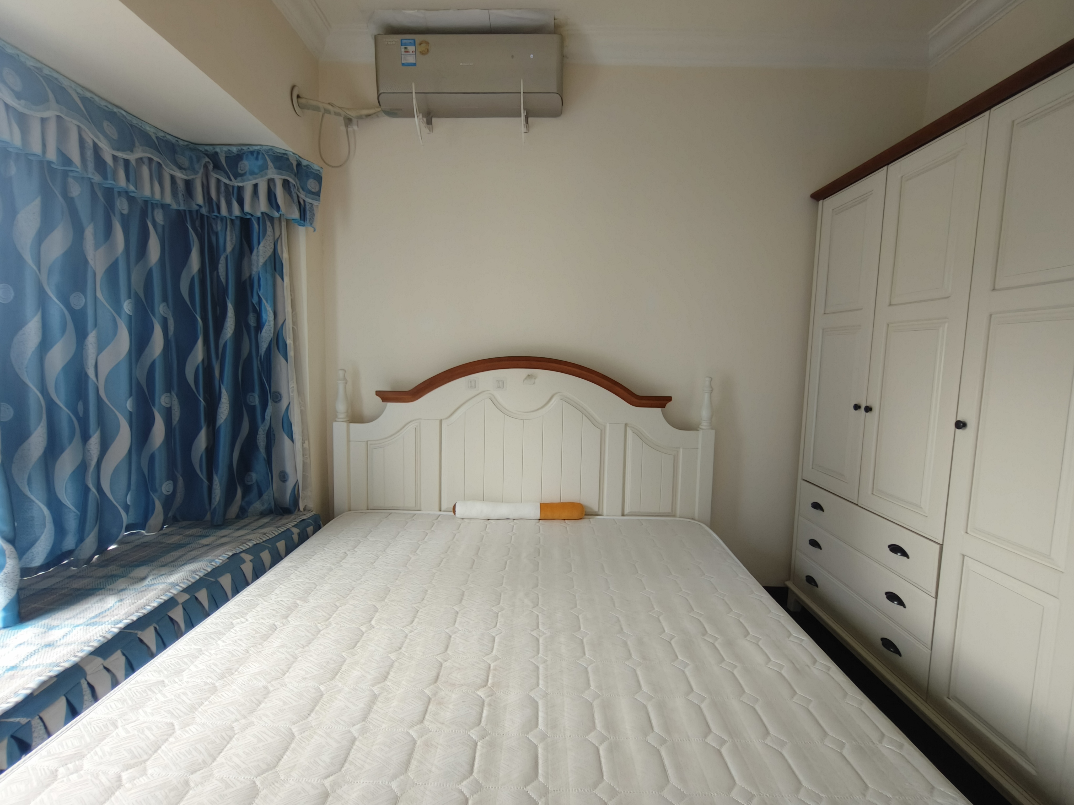 恒大绿洲  1室1厅1卫    1500.0元/月 恒大绿洲  1室1厅1卫    1500.0元/月室内图